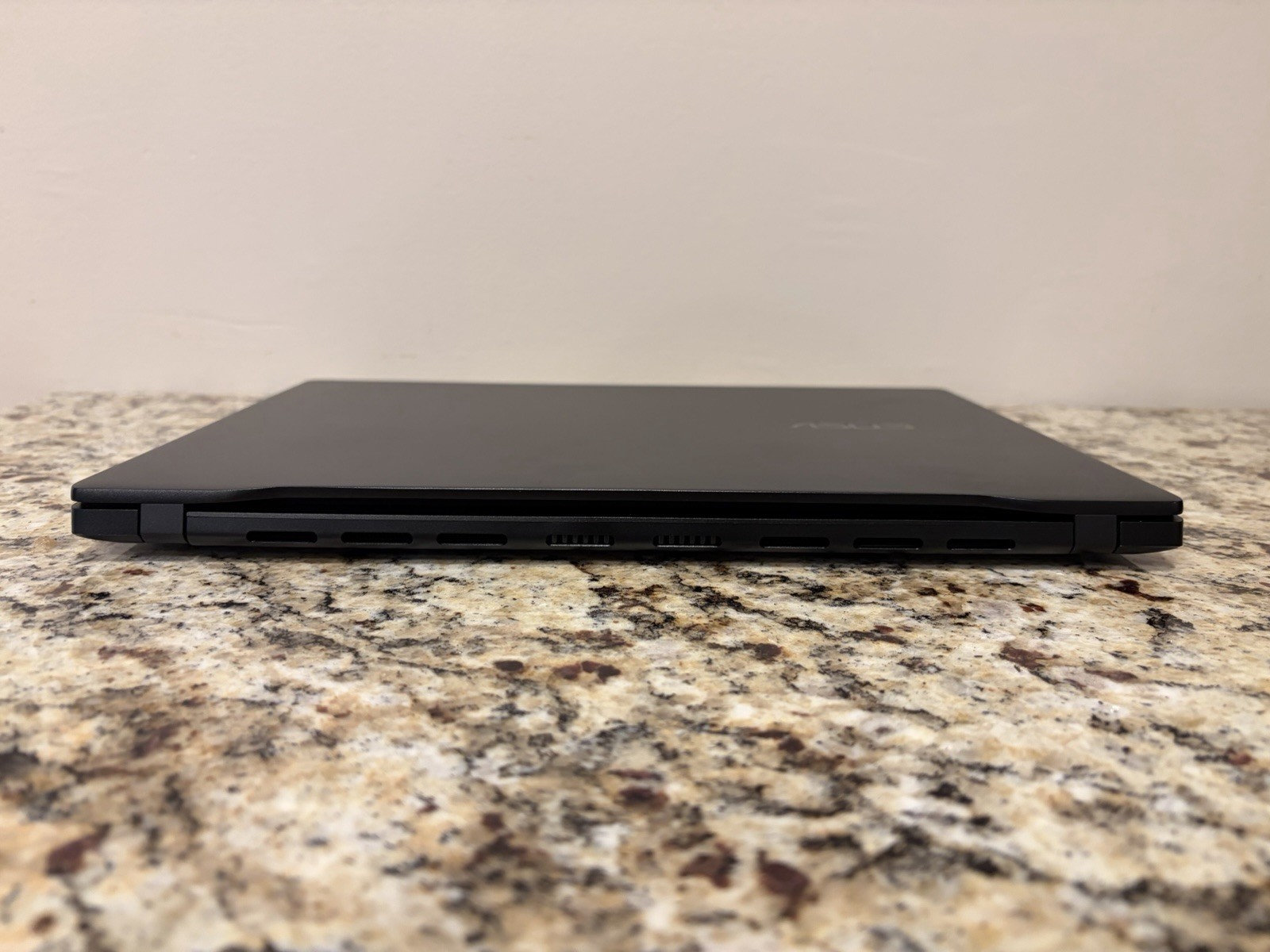 Asus Vivobook s14 OLED Ultra 5 226v 16Ram 500gb SSD (2025)