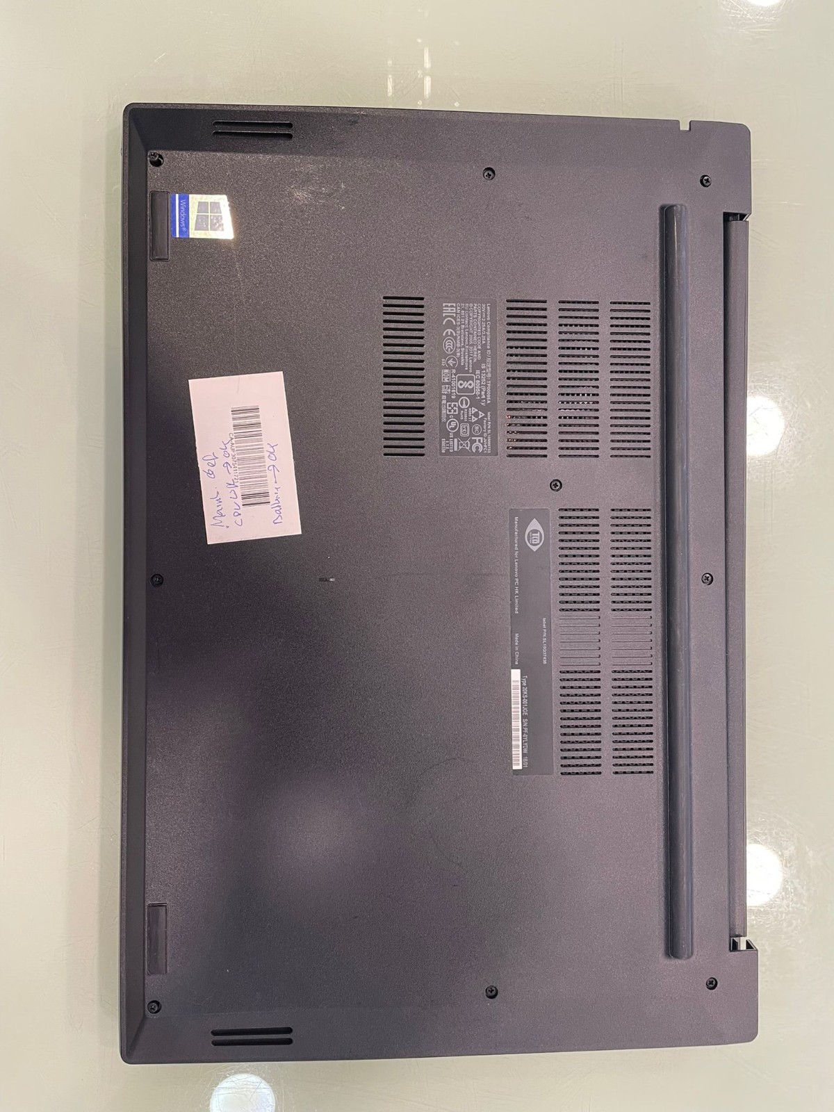 Lenovo ThinkPad E580 “15.6” notebook faulty