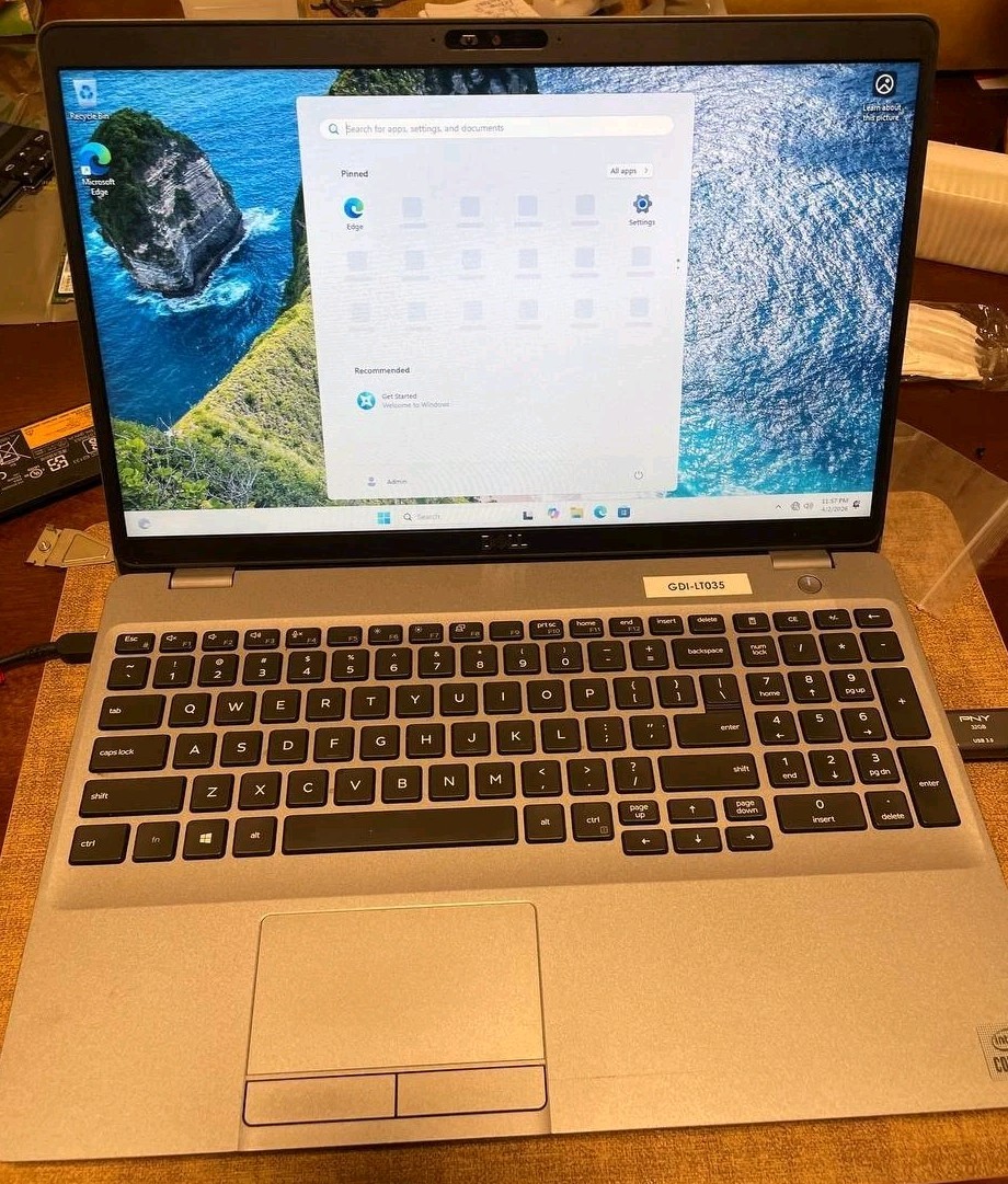 Dell Precision 15 3551 (256GB SSD Intel Core i5-10300H 2.6GHz 16GB RAM) Win 11
