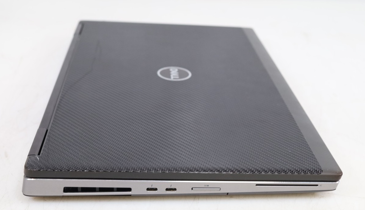 Dell Precision 7740 17.3″ Intel Xeon E-2276M 16GB 512GB SSD RTX 3000 W11
