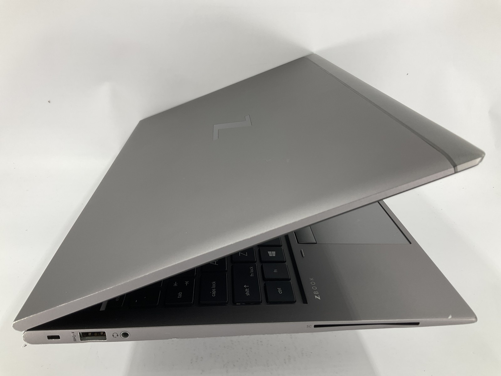HP Zbook Firefly 15 G8 15.6″ Core i7-1185G7 256GB 16GB B Win 11 Pro