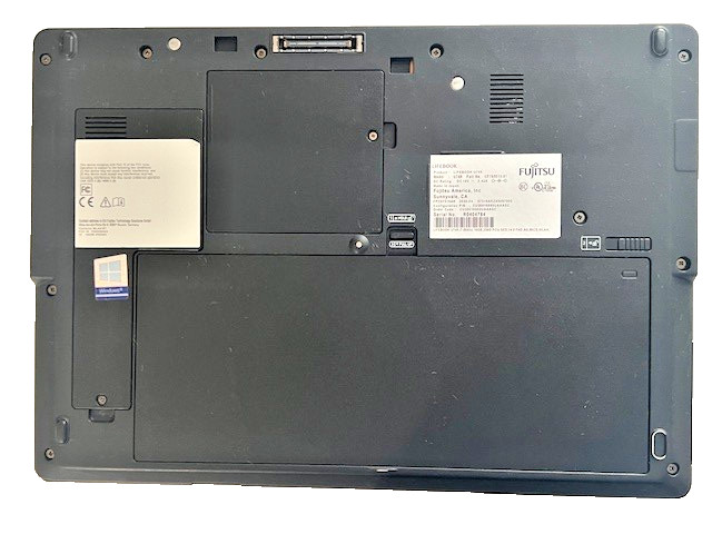 Fujitsu Lifebook U749 14″ FHD i7-8665U 4.80GHz 16GB 256GB SSD UHD 620 FP WIN 11