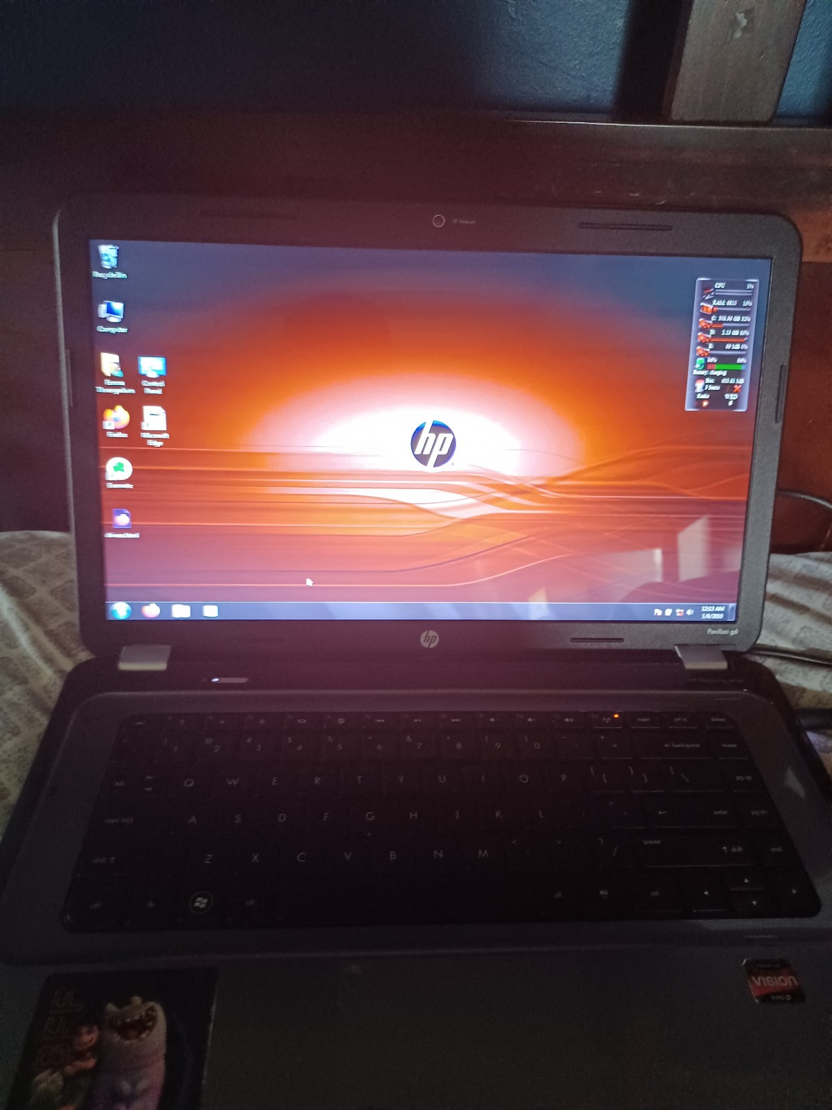 HP Pavilion G6 Notebook PC Laptop; 500GB HDD,8GB, Windows 7 HOME PREMIUM