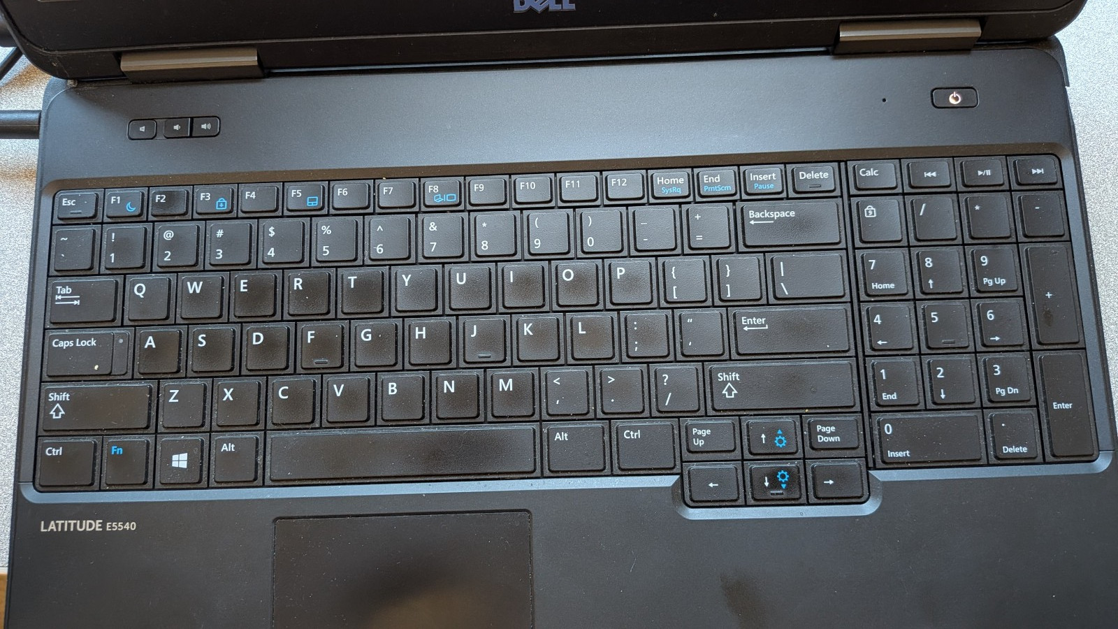 Dell Latitude E5540 Laptop i7-4600U 16GB 256GB SSD nVidia graphics Windows 11