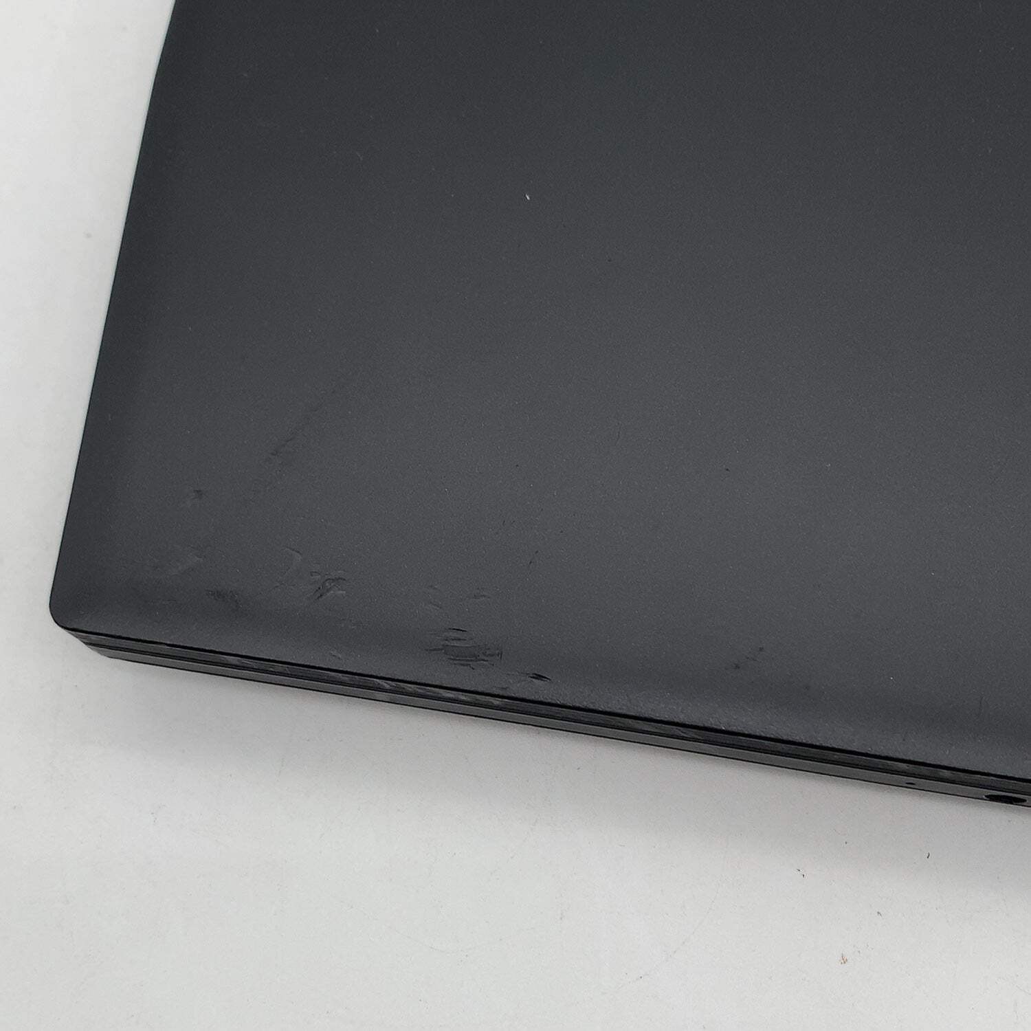 MSI Katana GF76 12UE 17.3″ i7-12700H 2.7GHz 16GB RAM 512GB SSD GeForce RTX 3060