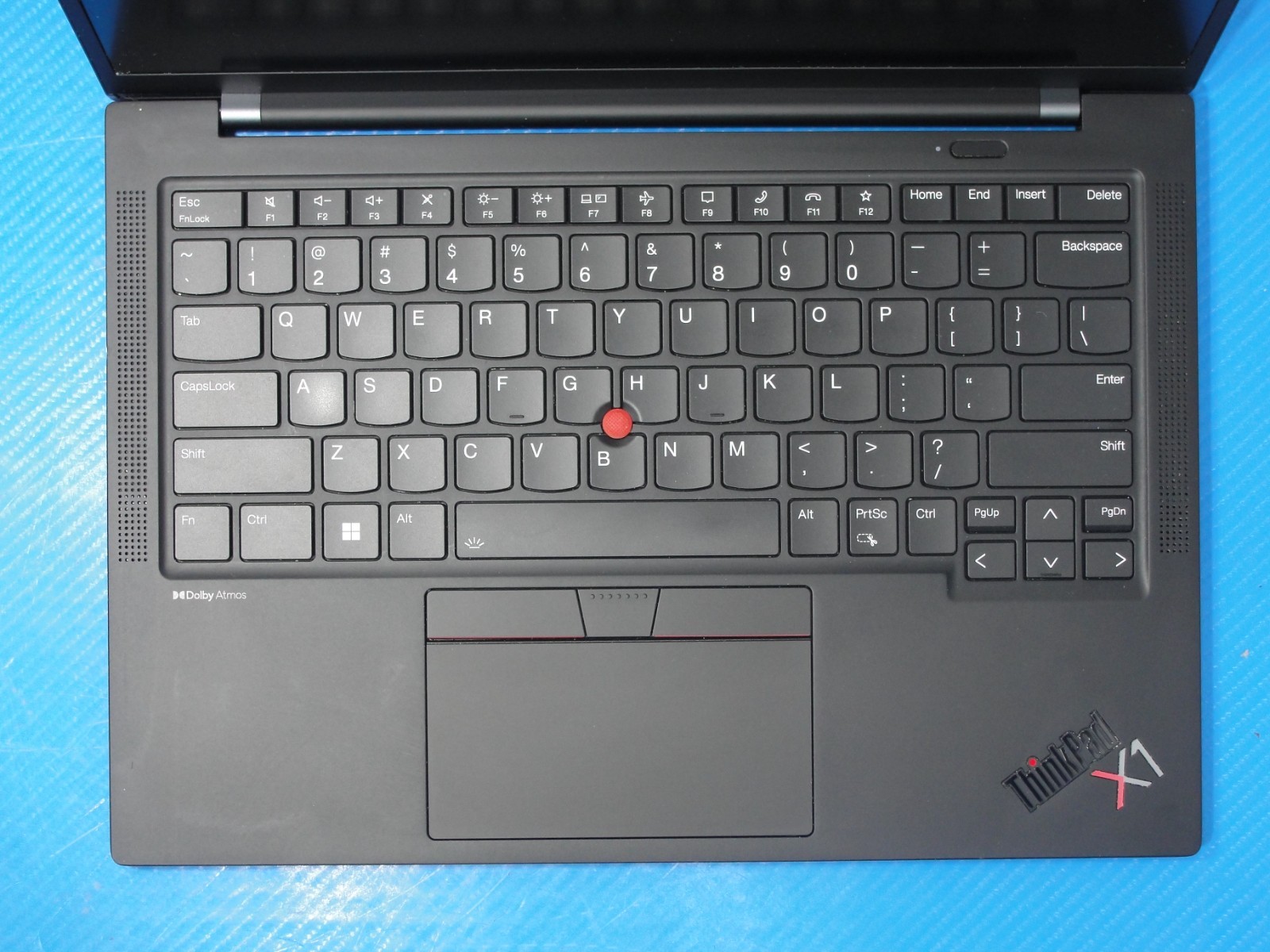 Lenovo ThinkPad X1 Carbon Gen 11 14″ FHD Touch i7-1365U 1.8GHz 16GB 1TB +Charger