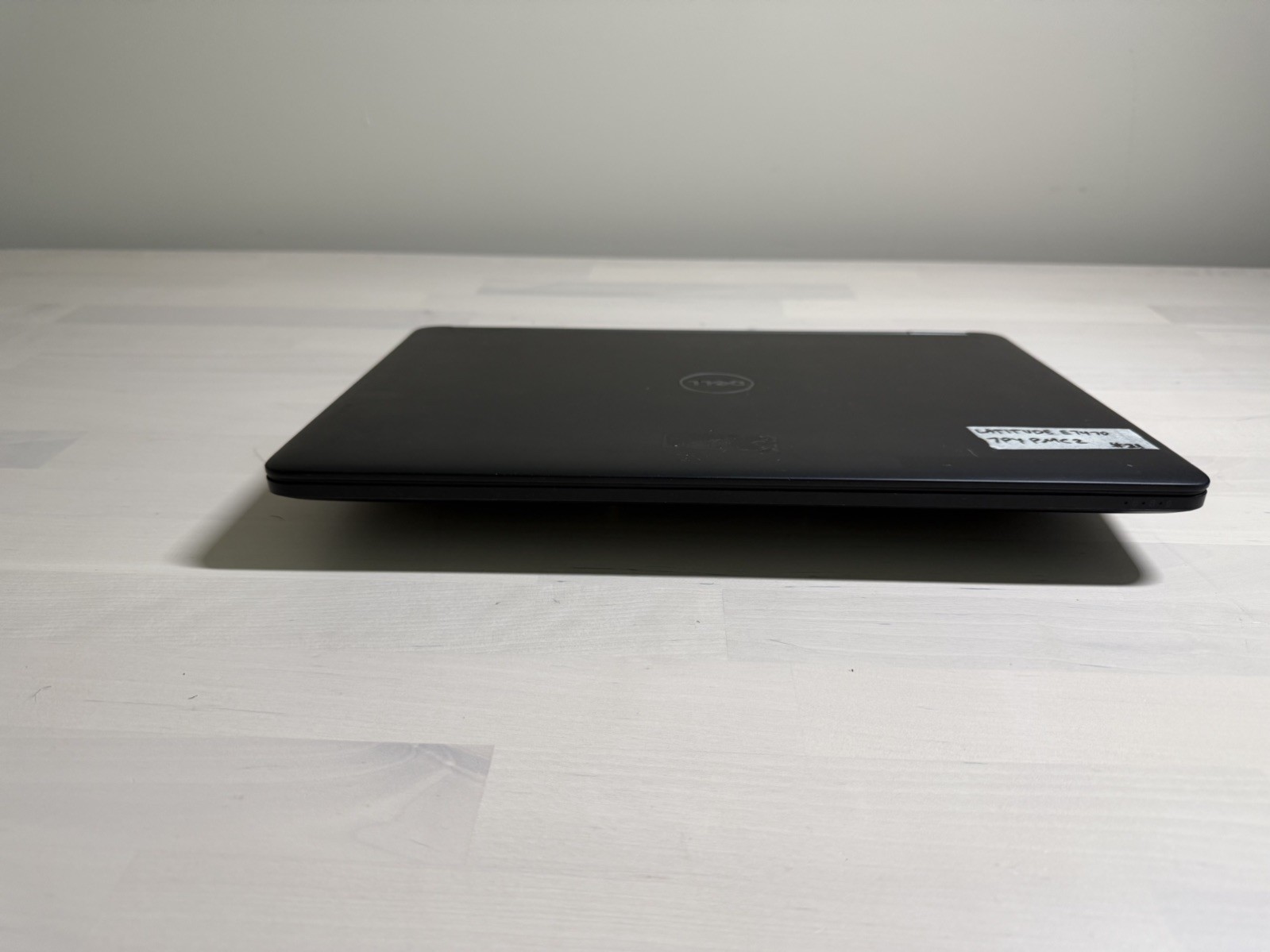 Dell Latitude E7470 Laptop Intel Core i5 6th Gen No HD/OS/AC Adapter