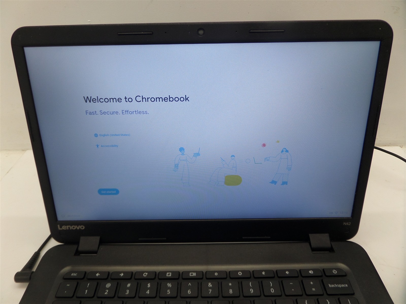 Lenovo N42-20 80US 14″ Chromebook 16GB SSD 80US0000US – Cracked Display Bezel