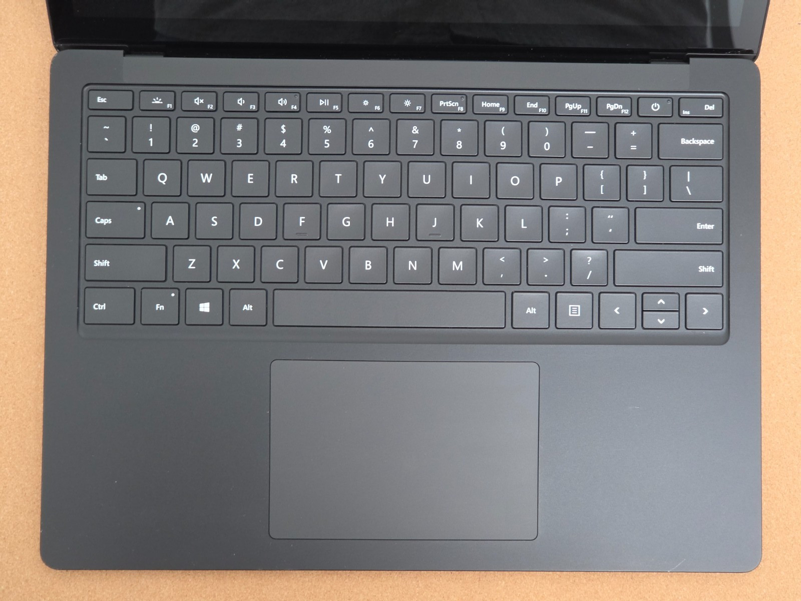 Microsoft Surface Laptop 4 i7-1185G7 13.5″ Touch 32GB Ram 1TB SSD Win 11 Pro