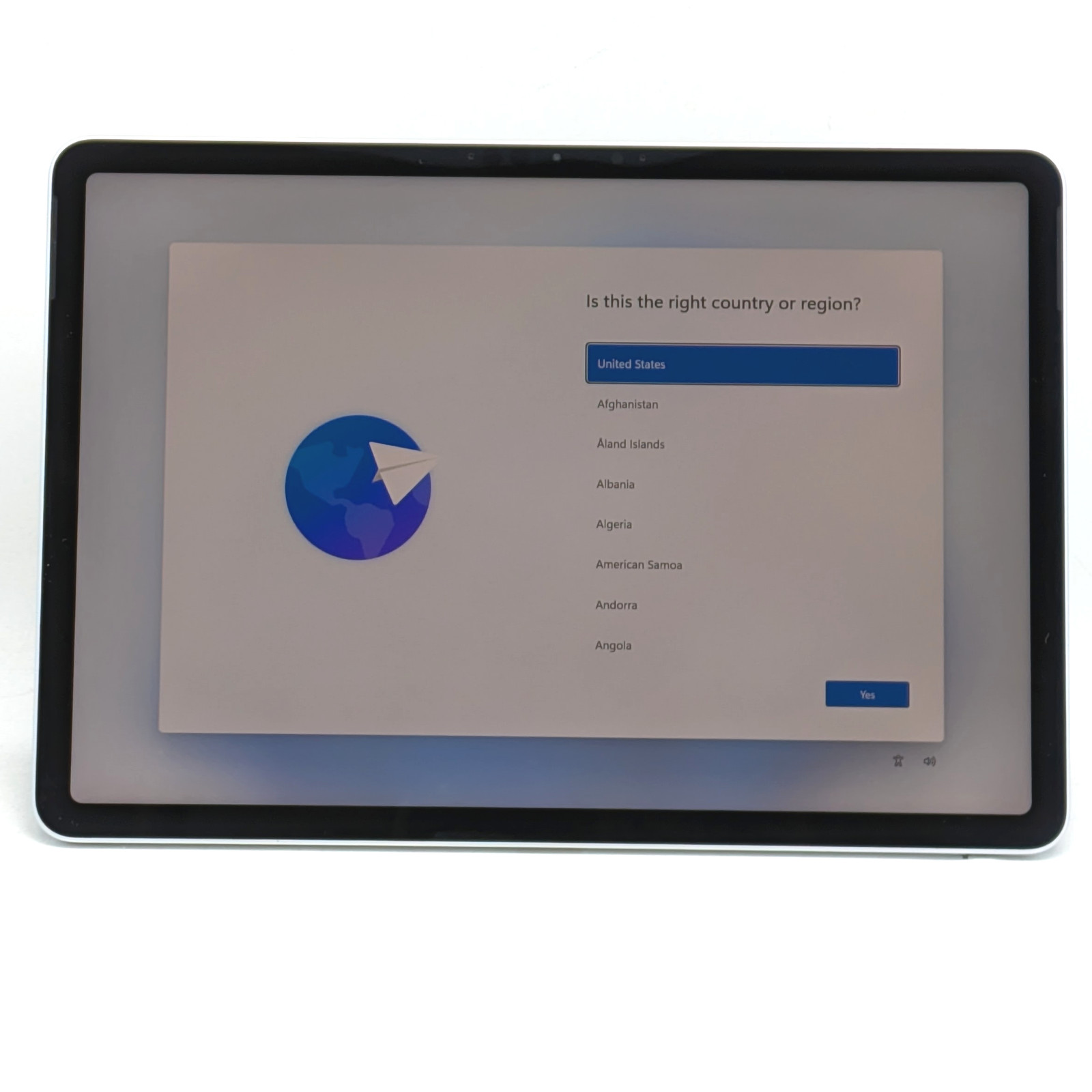 Microsoft Surface Pro 12″ Snapdragon X Plus 16GB DDR5 256GB SSD Windows 11 Home