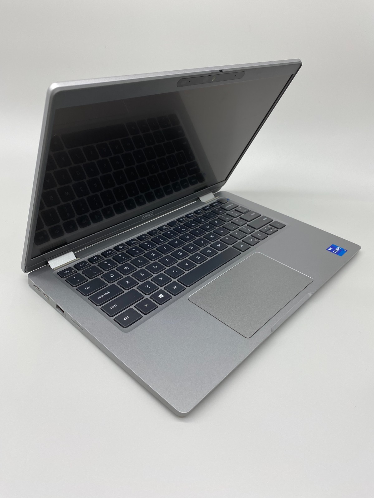 DELL Latitude 5320 13.3″ i5-1135G7 2.4GHz 128GB SSD 8GB DDR4 Gray Laptop C/READ