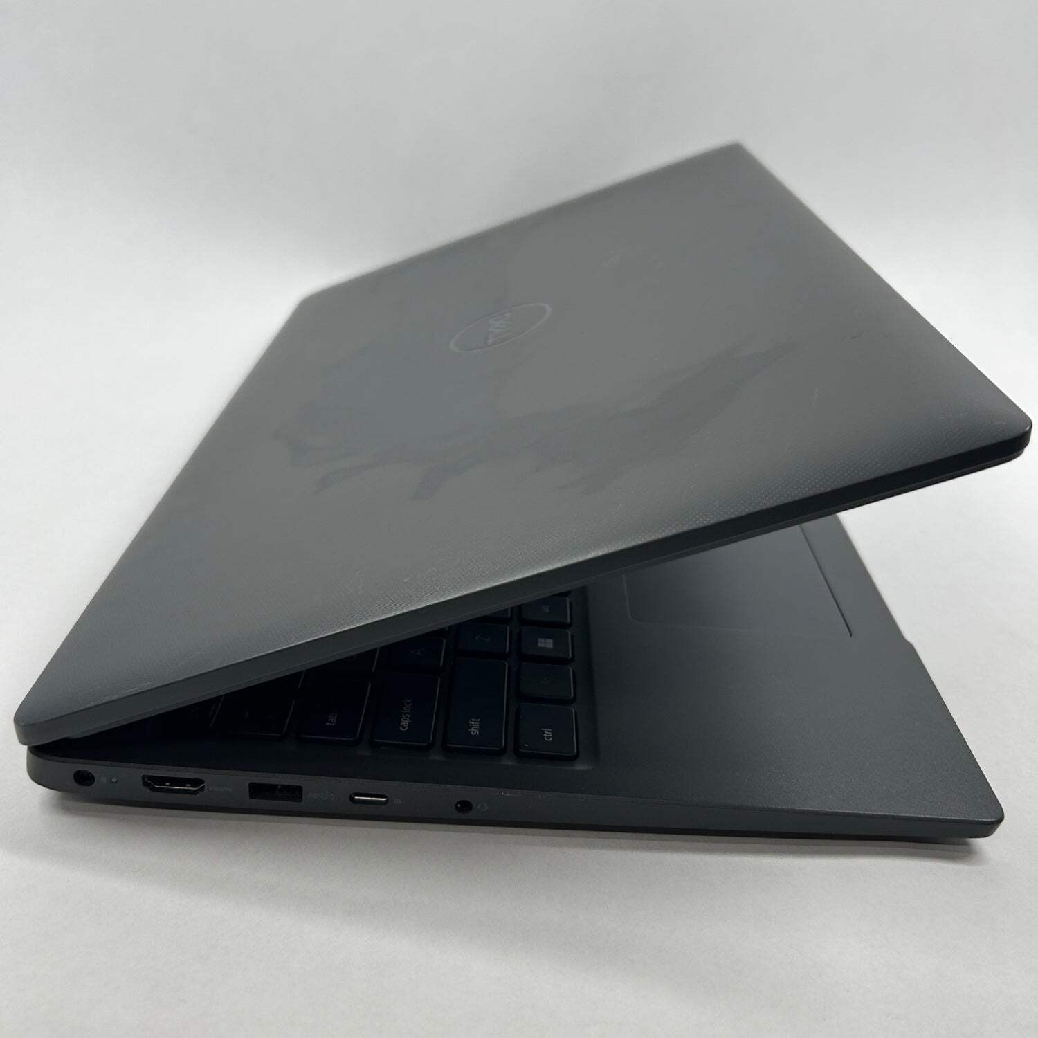 Dell Latitude 3540 15.6″ i3-1315U 1.2GHz 8GB RAM 256GB SSD