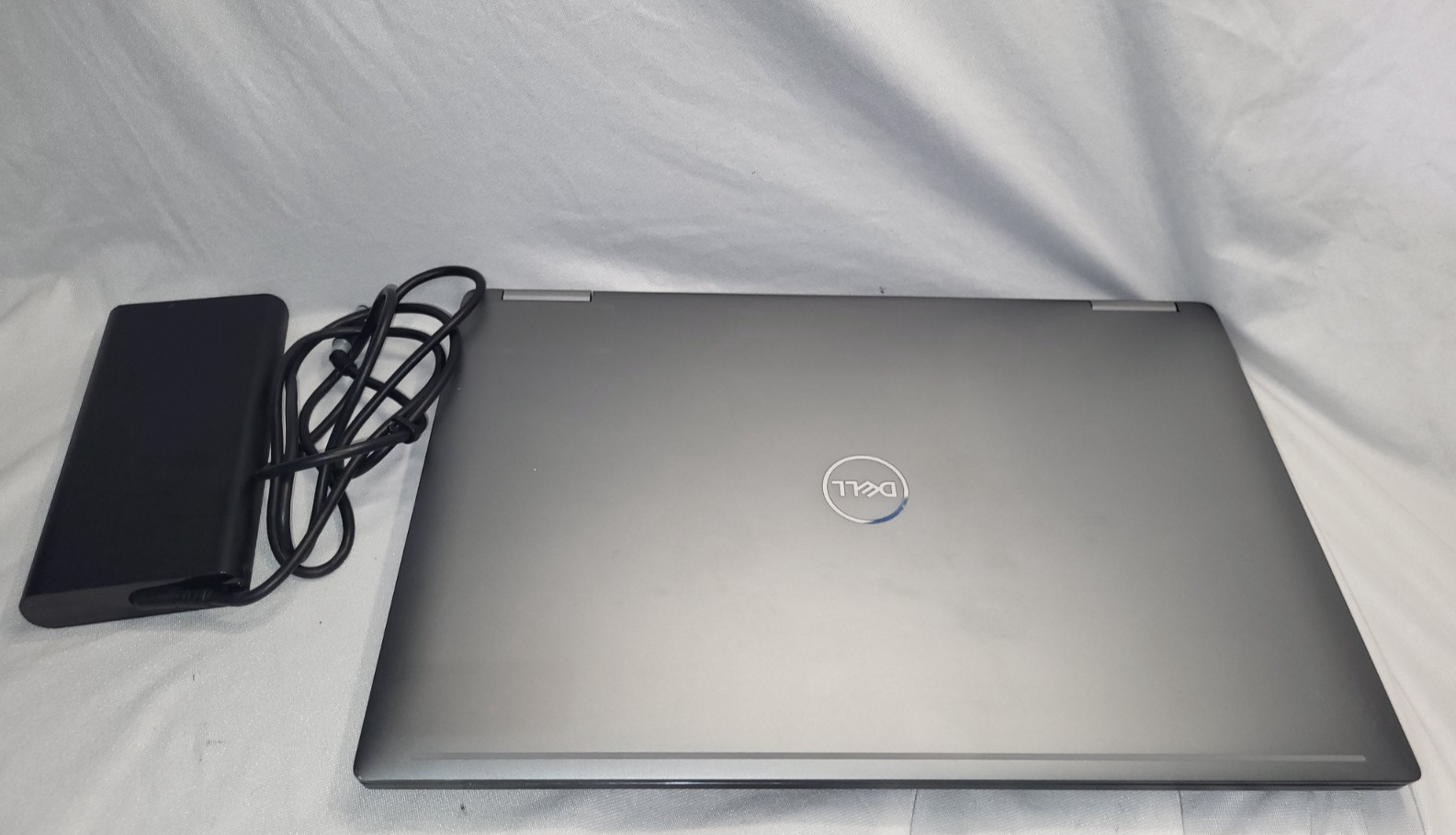 Dell Precision 7750 i7 10875H 2.30GHz 16GB 256 SSD Quadro RTX 5000 w/Win 11