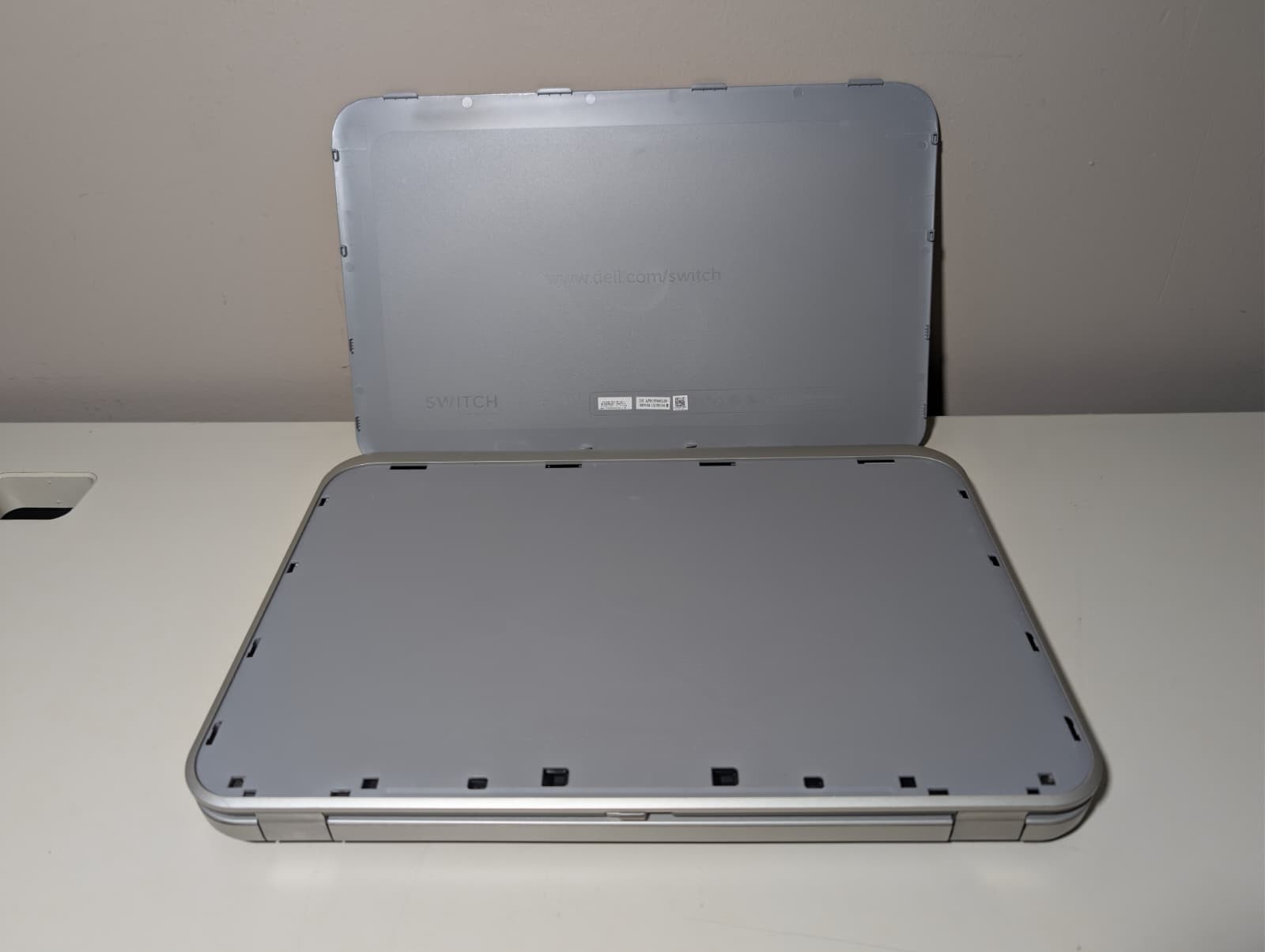 15.6″ Dell Inspiron 5520 | i5 3rd Gen 8GB RAM 128GB SSD | Windows 11 DVD+RW