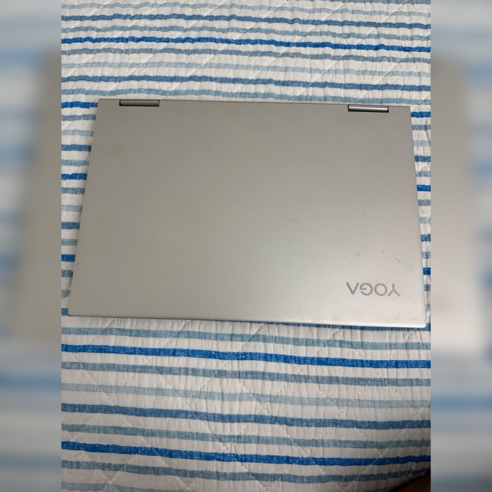 Lenovo Yoga 730-13IKB 15.6″ i5-8250U 1.6GHz 8GB RAM 238GB Samsung SD