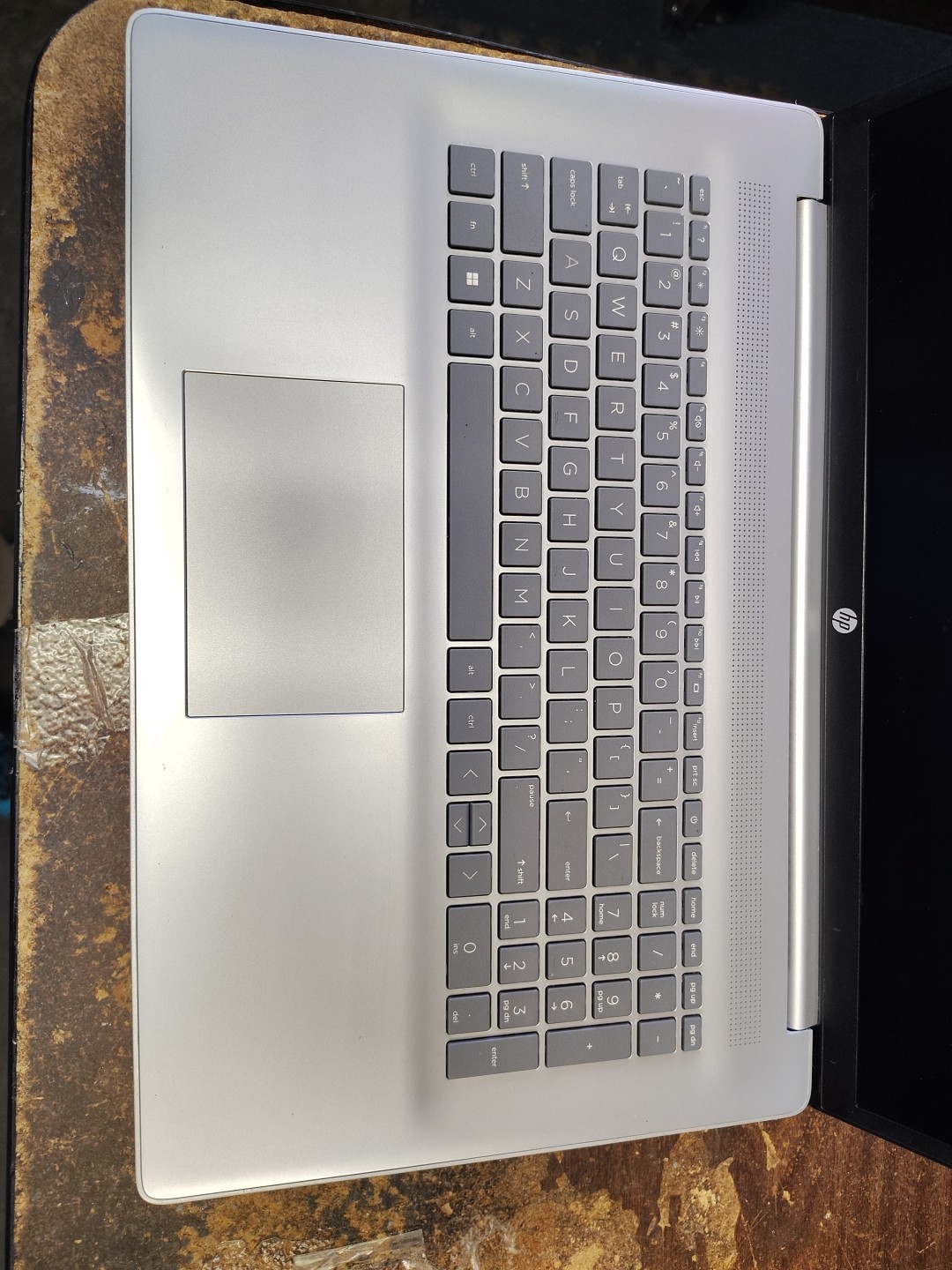 17-cn2283st HP 17in Laptop For Parts