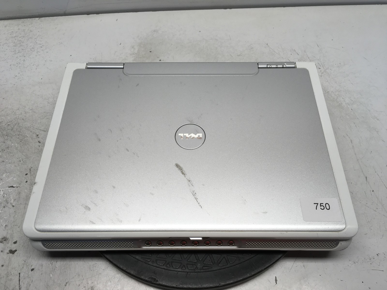 Dell Inspiron E1405 Intel Core Solo 06E8 1.66GHz 512 MB NO HDD No Batt