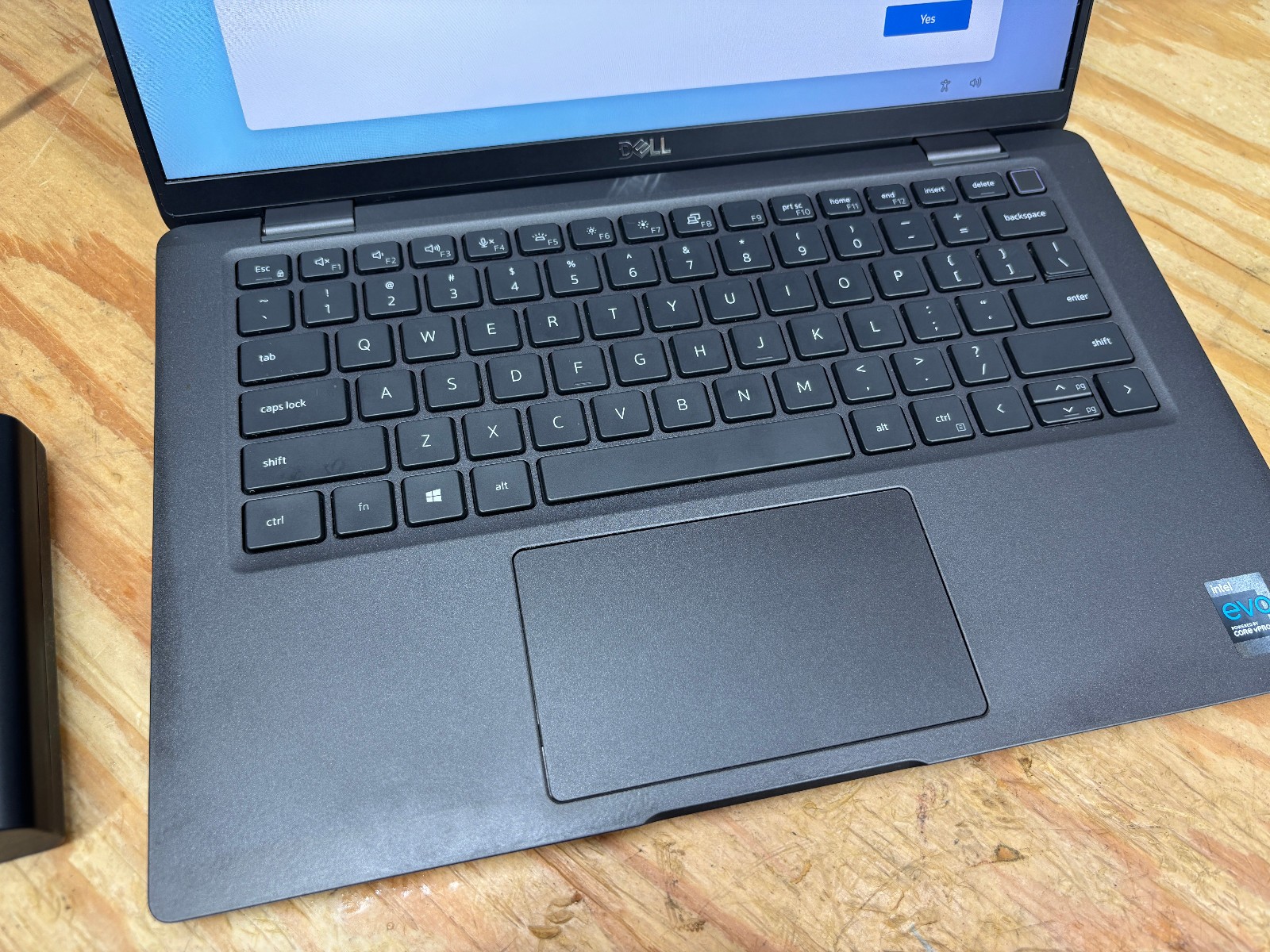 Dell Latitude 7420 14″ i5-1145G7 vPro 16GB 256GB SSD Win11 Pro Laptop Charger