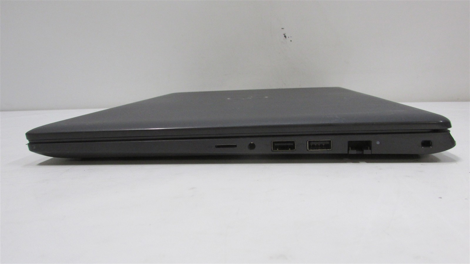 Dell Latitude 3510 i5-10210U 1.6GHz 16GB RAM 240GB SSD 15.6″ W11P Touch COSM DMG