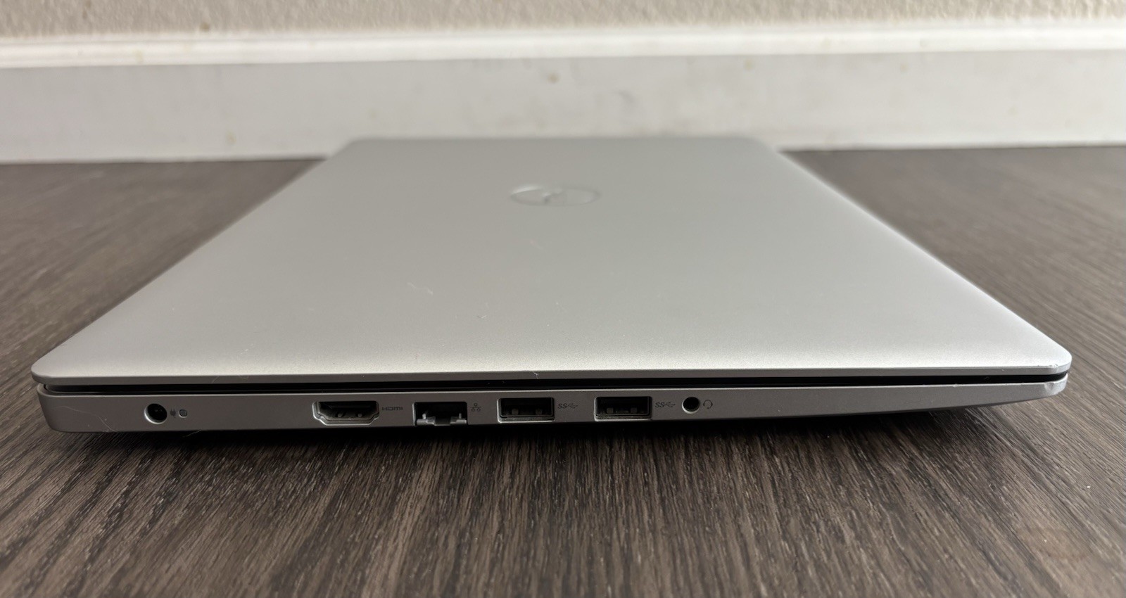Dell Inspiron 5570 Core i3-8130U, 4GB RAM, 15.6″ Laptop for Parts/Repair