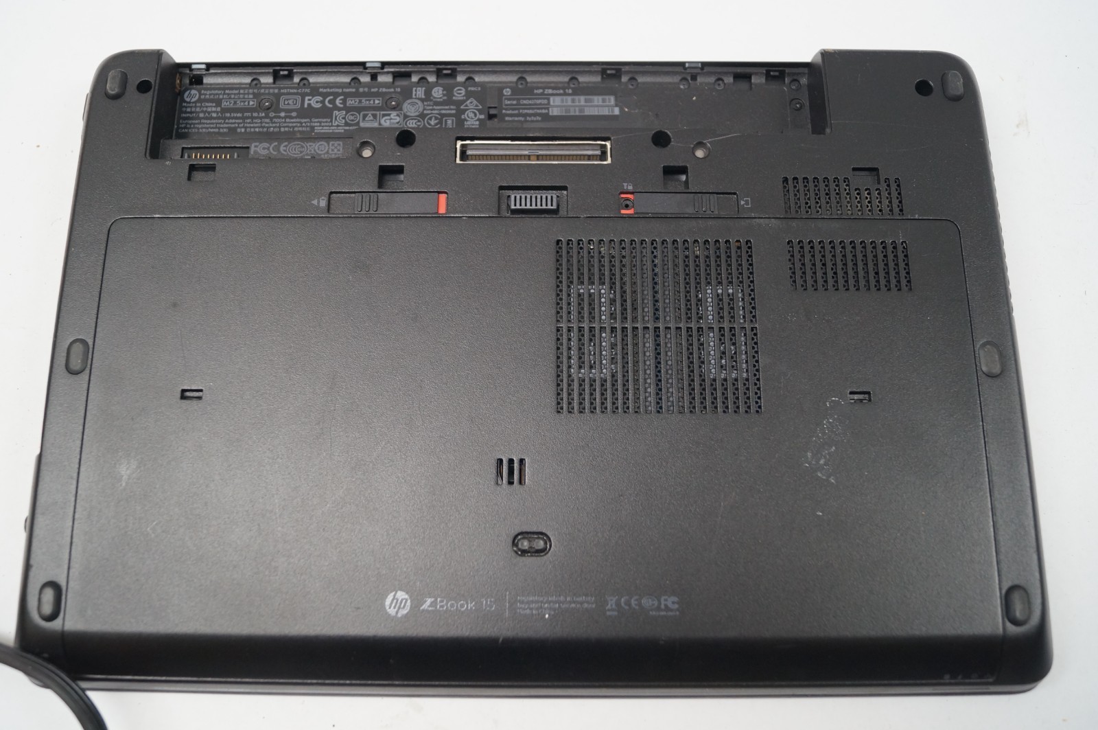 HP HSTNN-C77C ZBook 15 15.5″ 8GB RAM 2.4GHz No HD No Battery WORKING PoR E113