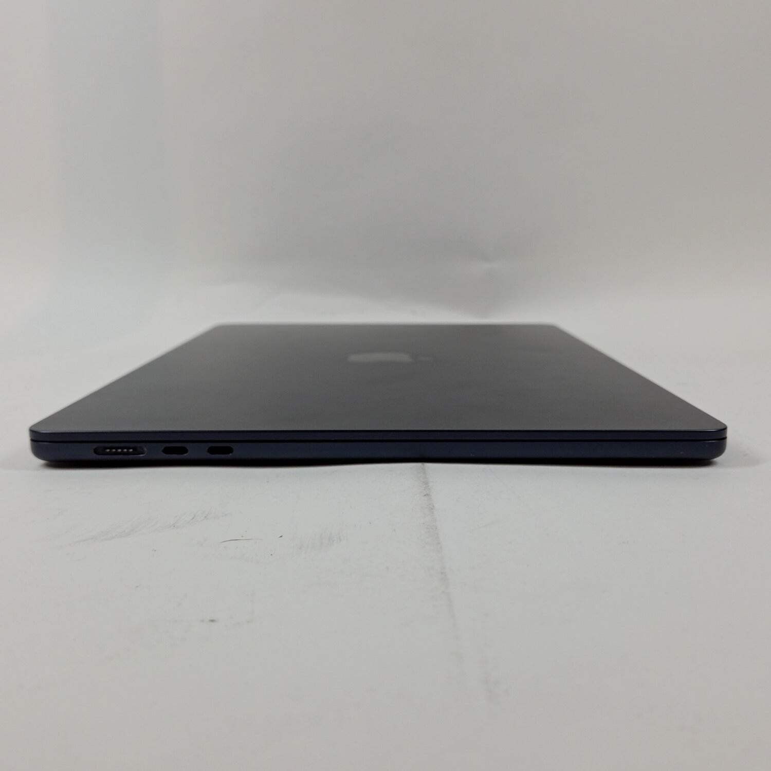 2024 Apple MacBook Air 15″ M3 10C GPU 4.0GHz 16GB RAM 512GB SSD A3114