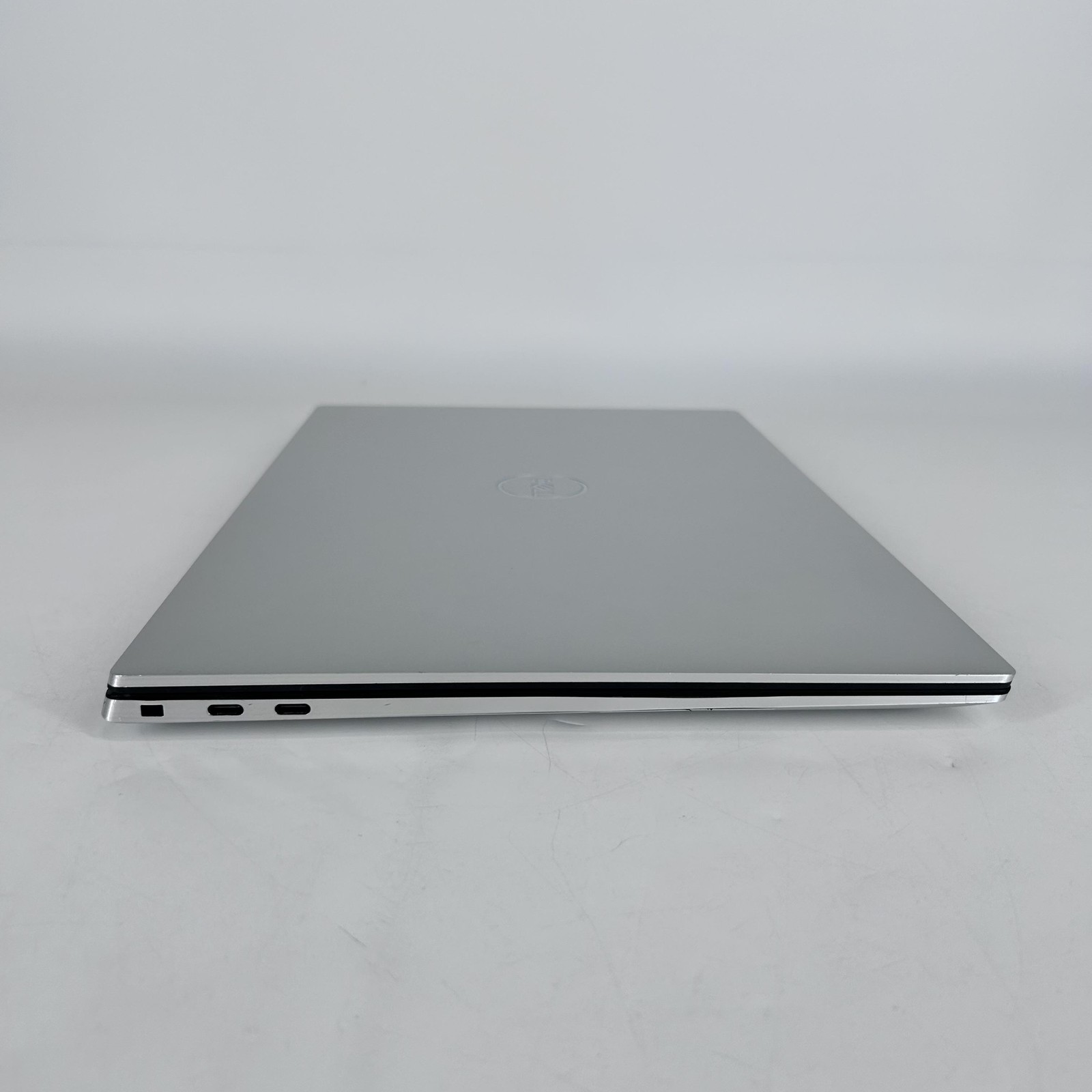 Dell XPS 15 9520 Silver FHD+ 2.3 GHz i7-12700H 32GB 1TB SSD RTX 3050 Ti – BENT
