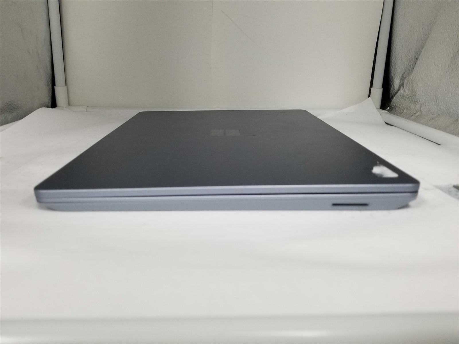 Microsoft Surface Laptop Go 2 Core i5 12.4″ 8GB/256GB Blue Reduced Price VW5896