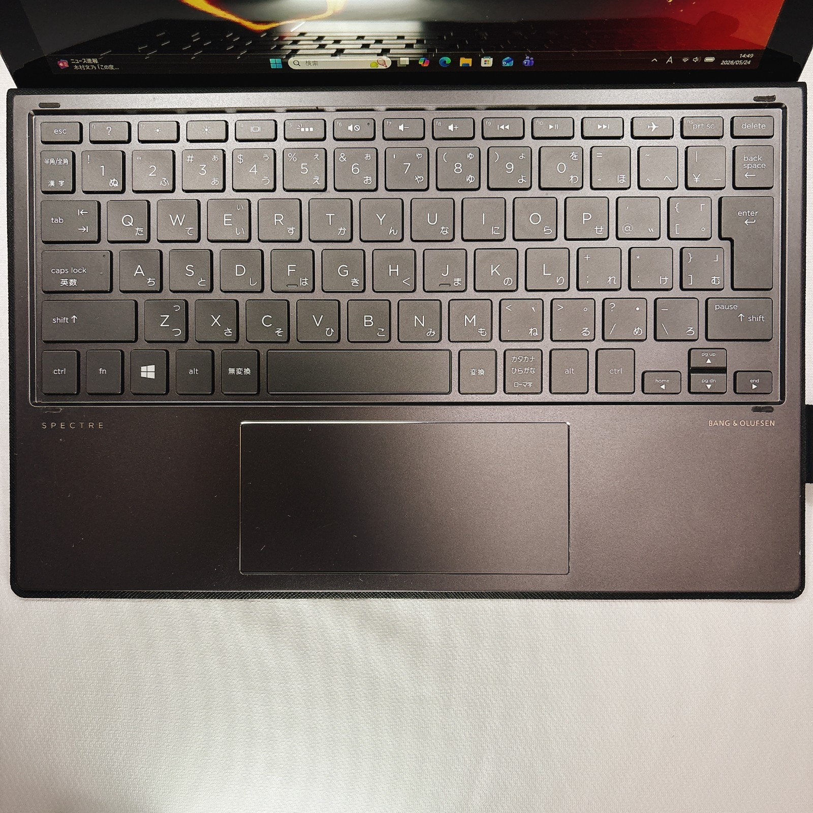 hp spectre x2 detachable 2in1 OLED 12.3in Core i7-7560 16GB RAM 1TB SSD #817