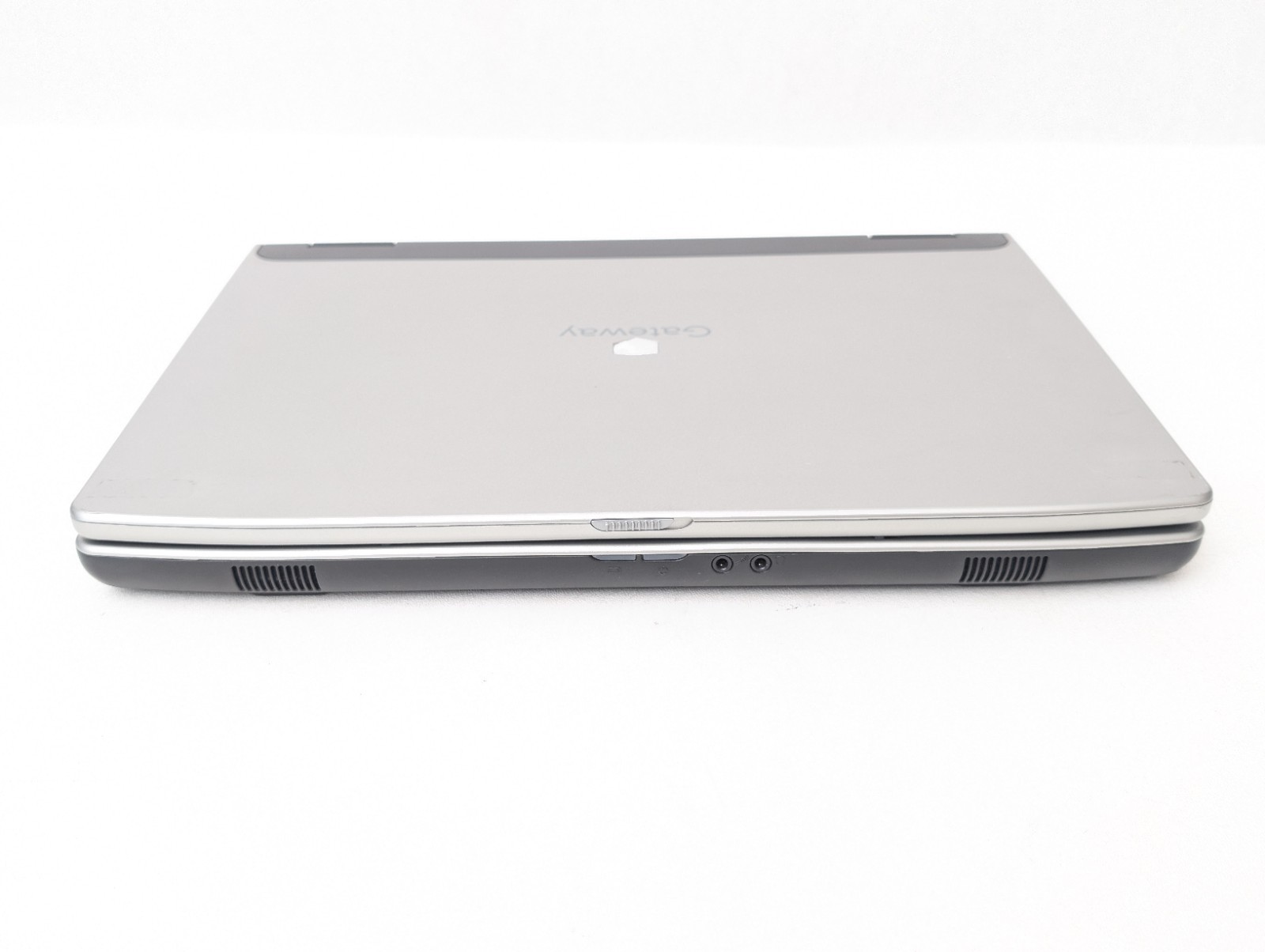 GATEWAY MA1 M460E Pentium M 512mb No HDD, OS, POWER ADAPTER Boots To BIOS