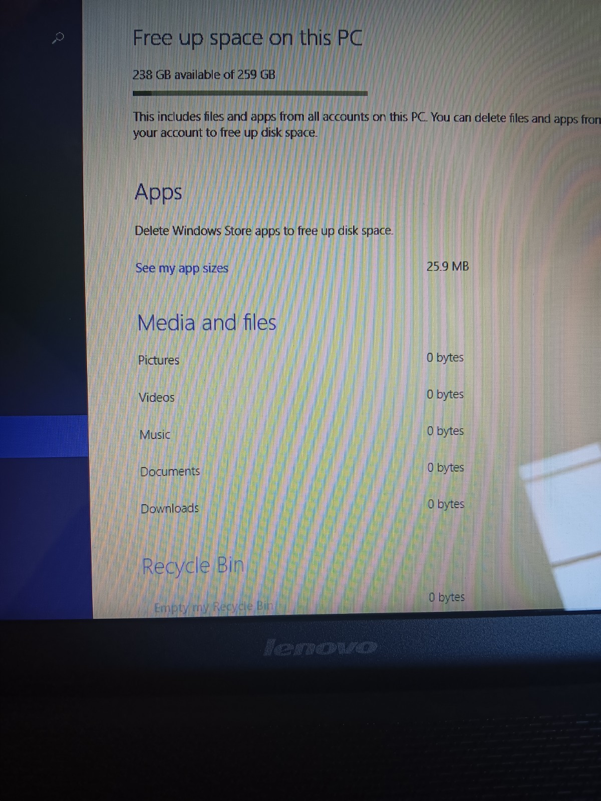 Lenovo G505 Laptop AMD E1-2100 1GHz 260GB HDD 2GB Ram Win 8