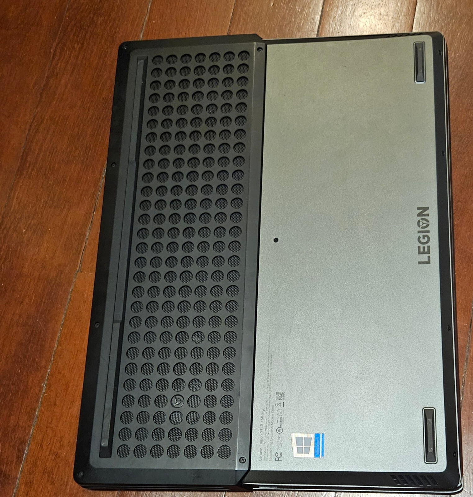 Lenovo Legion Y740-15IRHg 15.6 inch (1TB, Intel Core i7 9th Gen., 2.60GHz, 16GB)