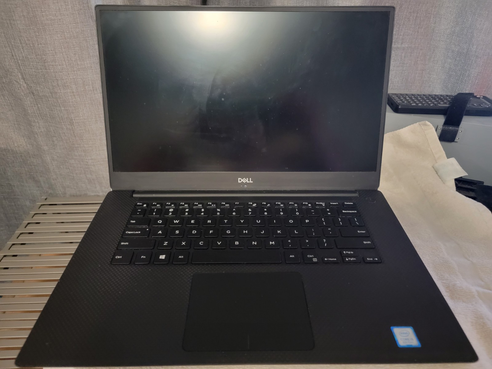 DelL Precision 5530 Laptop – 8400h/P1000