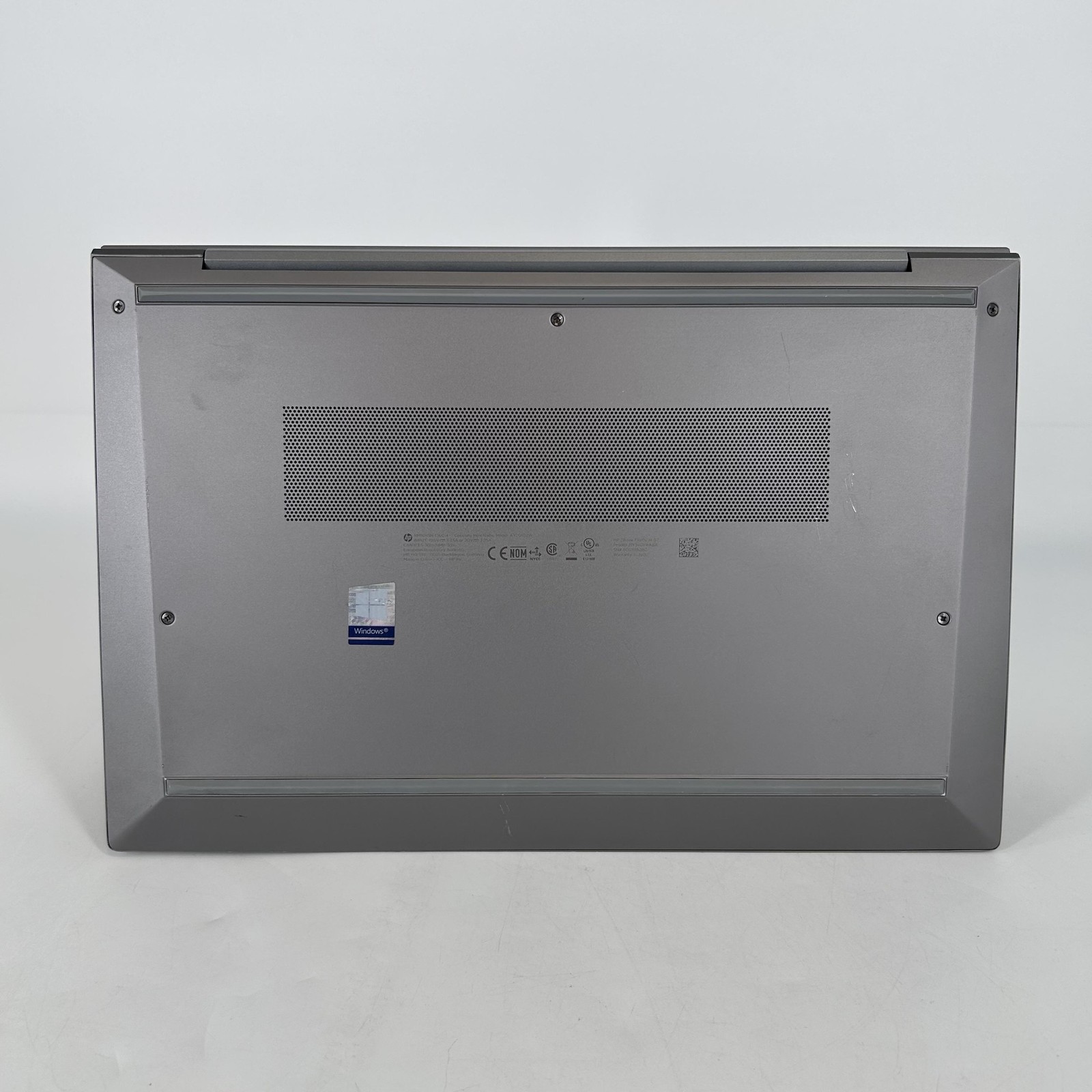 HP ZBook Firefly 14 G7 FHD i7-10610U 1.80GHz 16GB 512GB SSD Quadro P520 Good