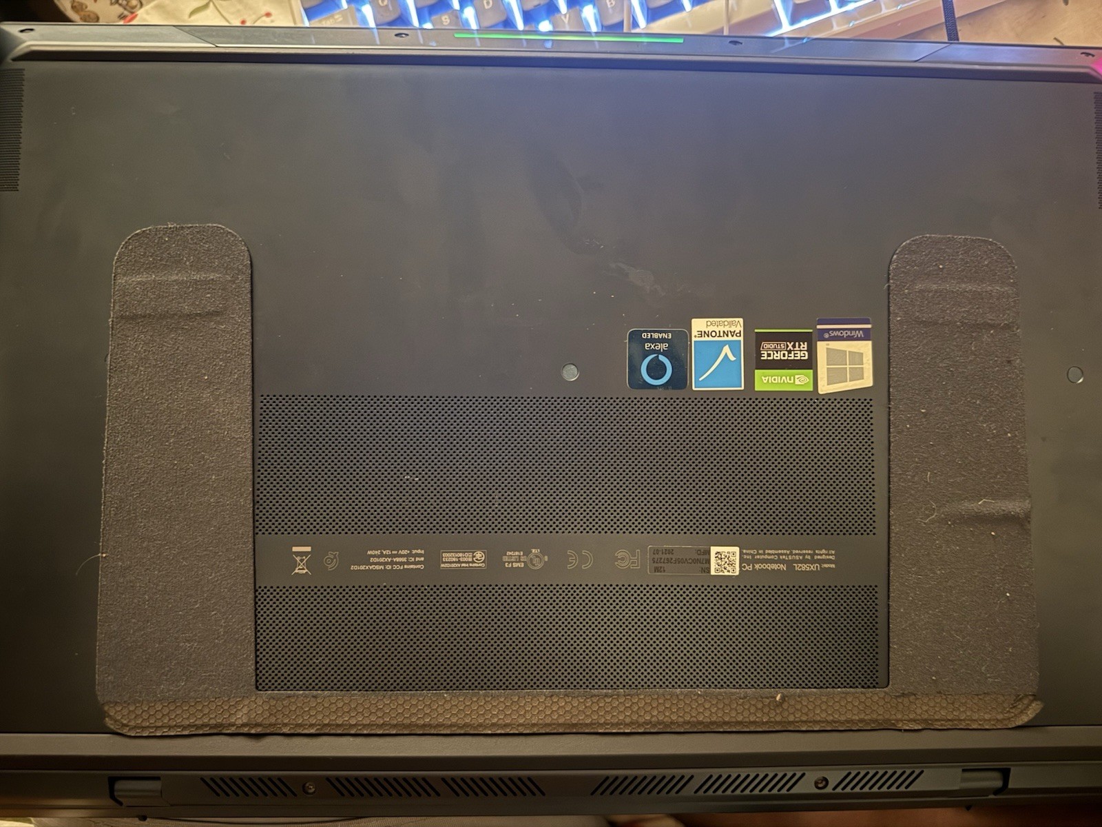 ASUS Zenbook Pro Duo (4K 15.6″ OLED, i7-12700H, 16GB RAM, 1TB NVMe, RTX 3070 Ti)