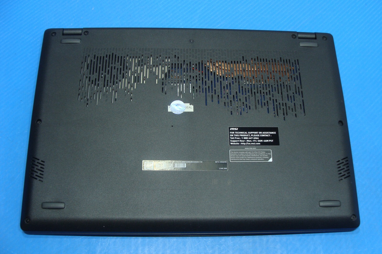 MSI Modern 14 C12M 14”FHD core i5-1235U 2.5GHz 8GB 512GB 95% Battery +Charger