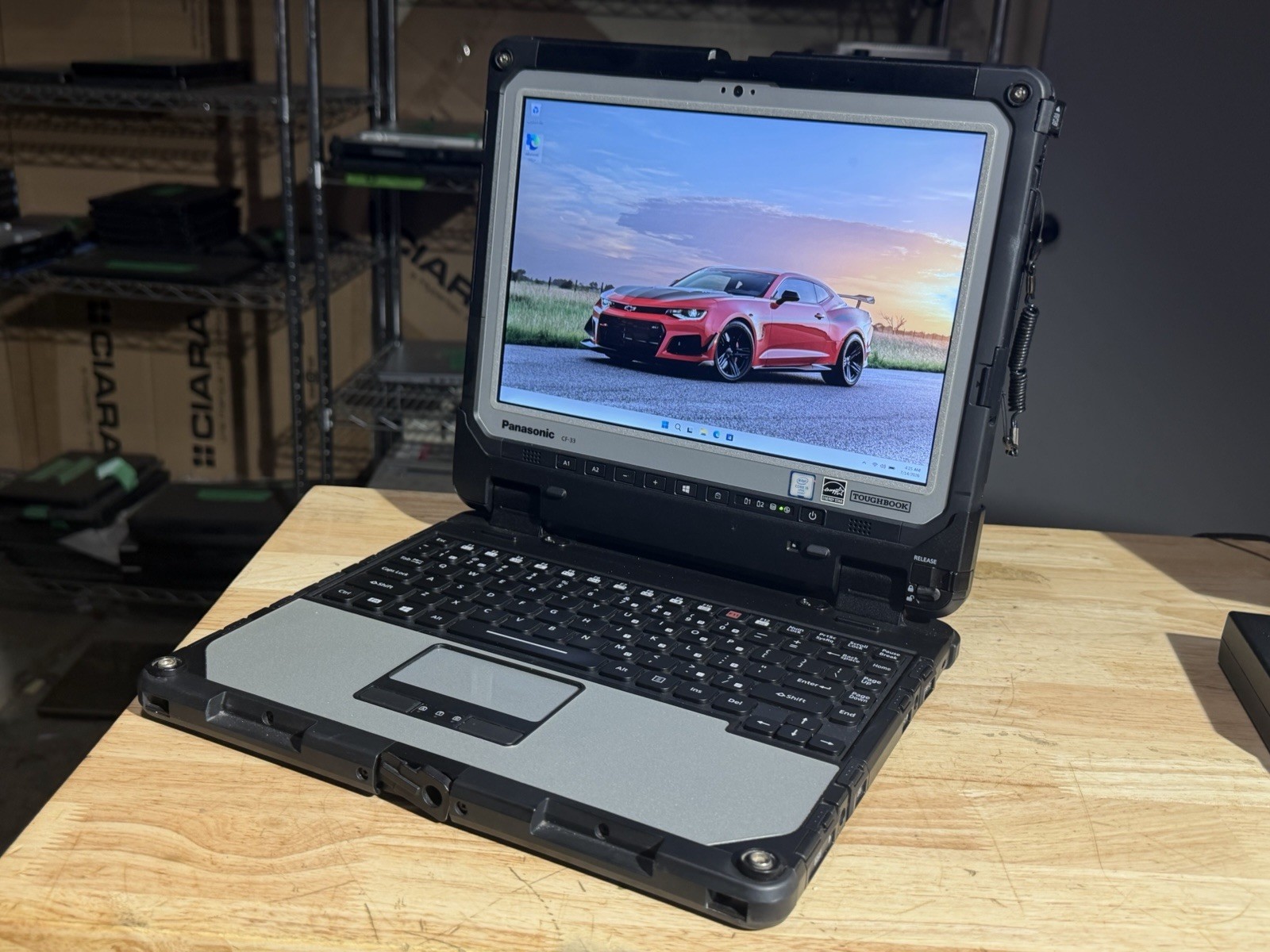 Panasonic ToughBook CF-33 i5-6300U 8GB Ram 256 SSD Win11 Pro. Touchscreen