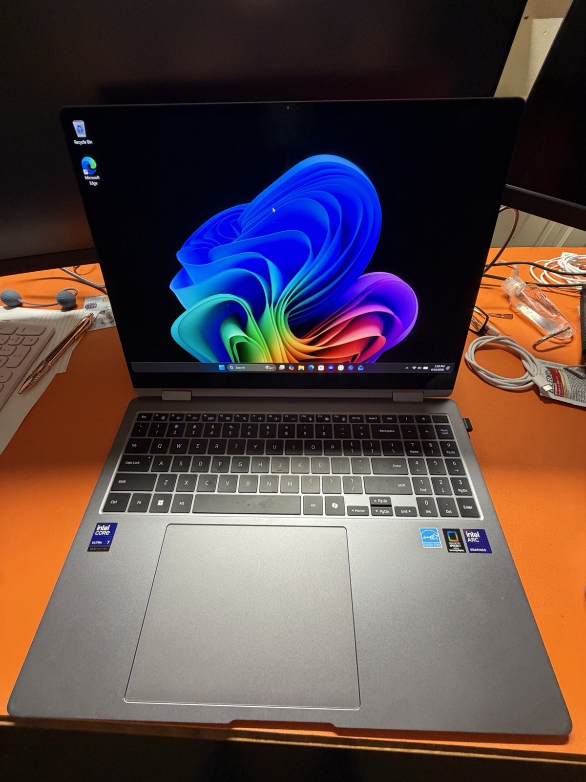 Samsung Galaxy Book 16in Core Ultra 7 256V 16GB RAM 1TB SSD Win 11