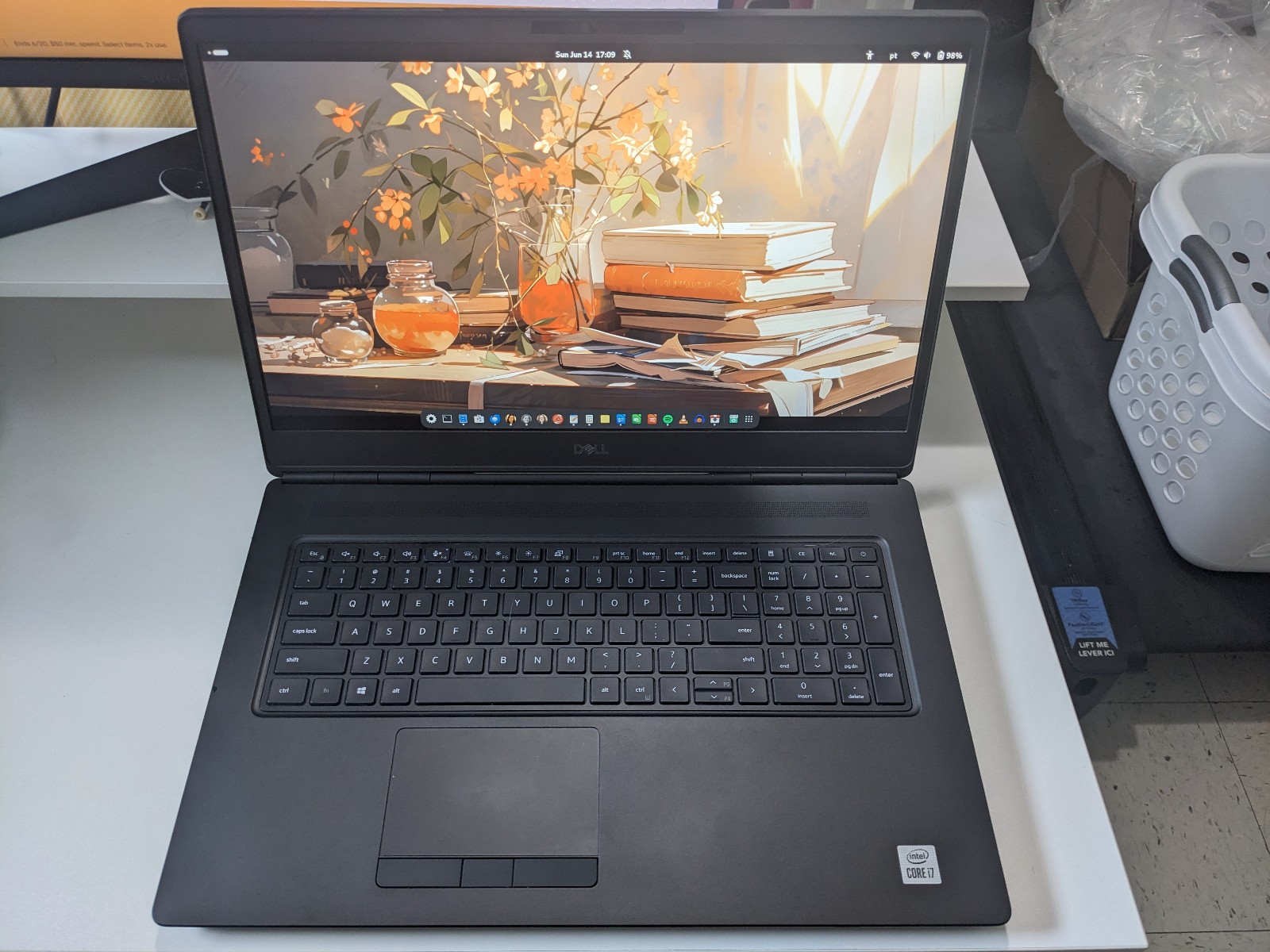 Dell Precision 7750 Workstation i7 NVIDIA Quadro RTX3000 32GB 256GB Win10 Pro