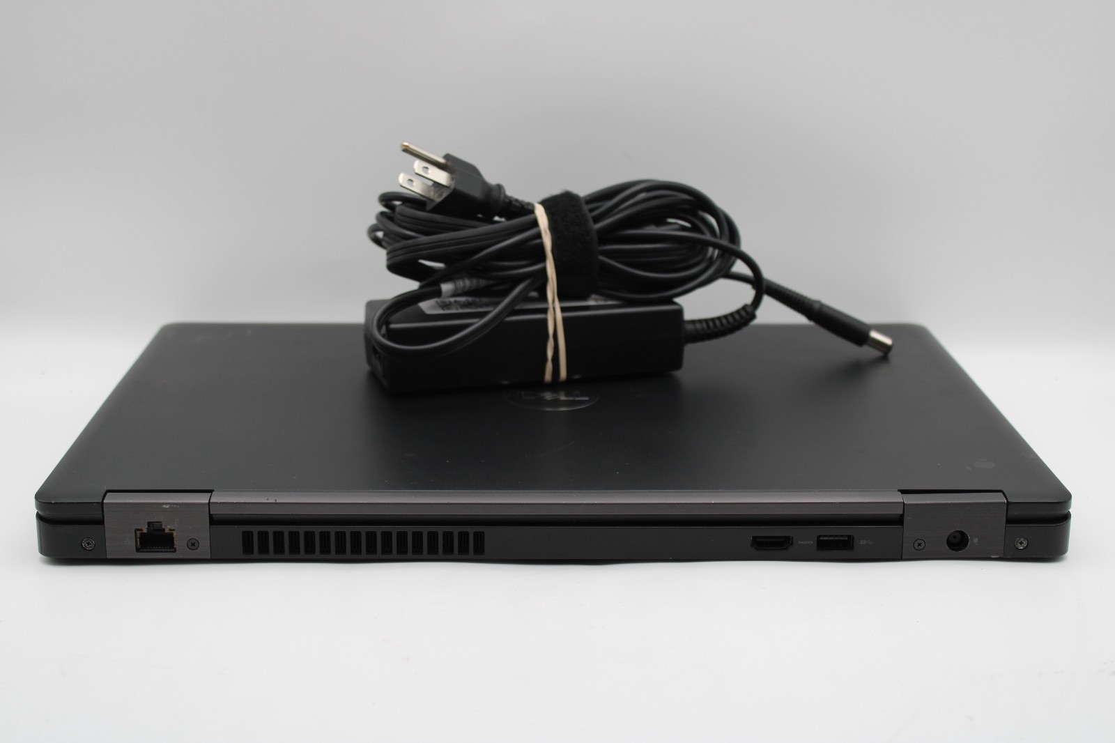 Dell Latitude 5590 _ i7-8650U @ 1.9 GHz _ 16GB RAM _ 256GB SSD _ No OS *READ