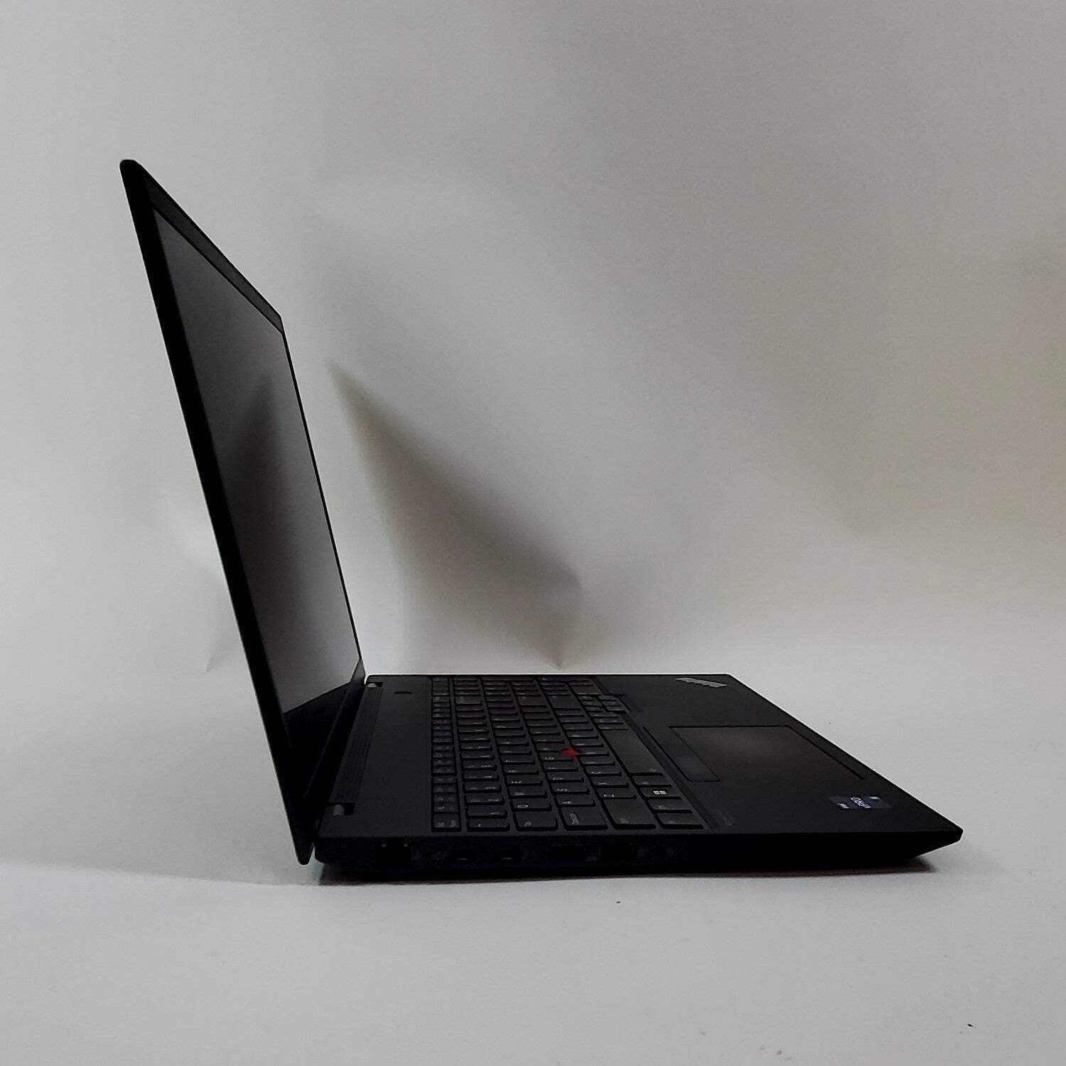 Lenovo ThinkPad P16 Gen 1 21BT 16″ i5-1250P 1.7GHz 40GB RAM 1TB SSD