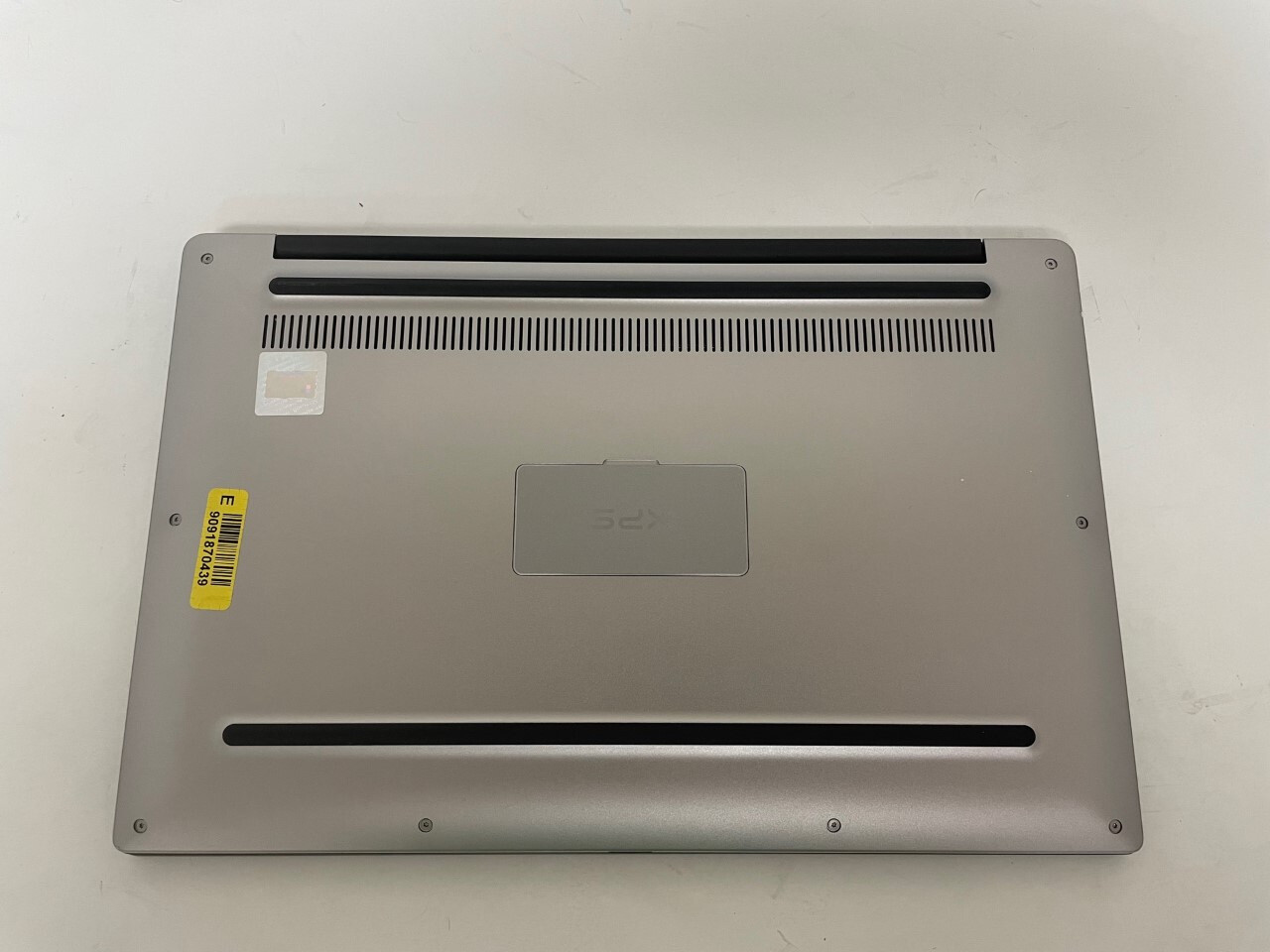 Dell XPS 13 9350 Laptop 13″ Intel i5-6200U 2.3GHz 8GB RAM 256GB SSD Win 10