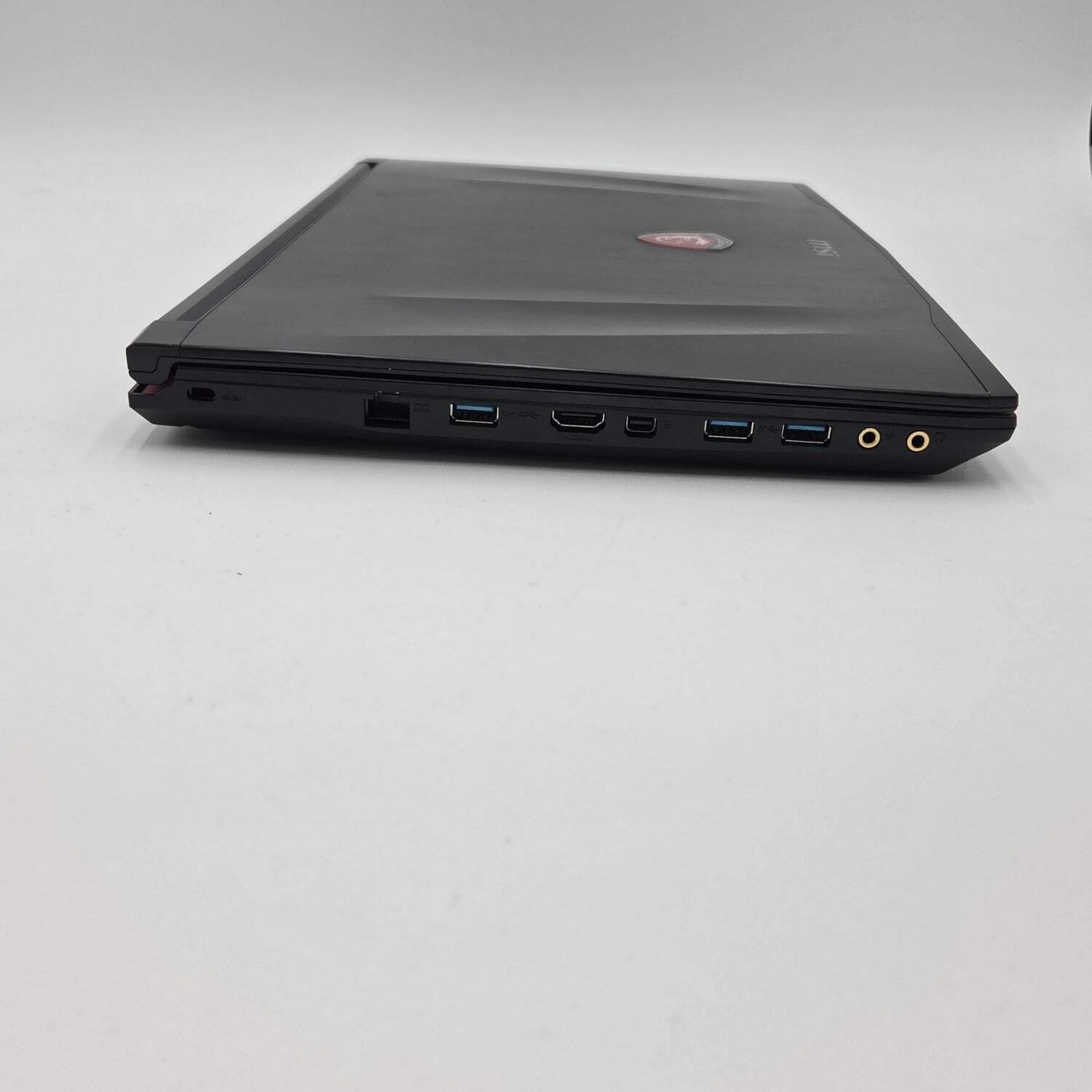 MSI Notebook PC MS-16J2 15.6″ i7-5700HQ 2.7GHz 16GB RAM 128GB SSD GeForce GTX 96