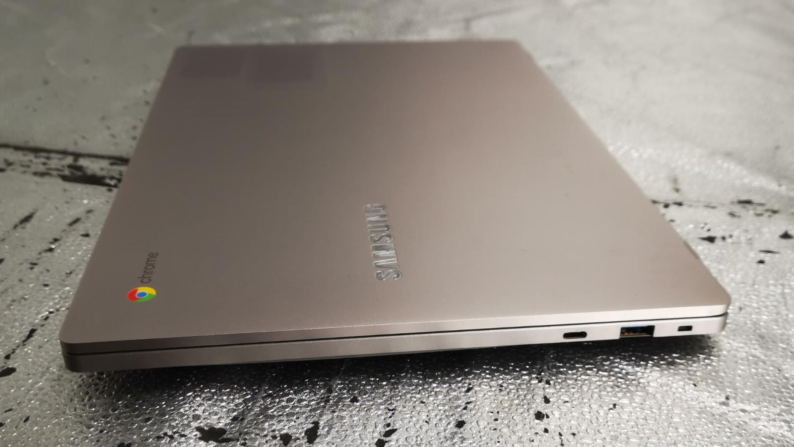 Samsung Chromebook XE350XBA Laptop 15.6″ 4GB Ram 32GB Chrome OS