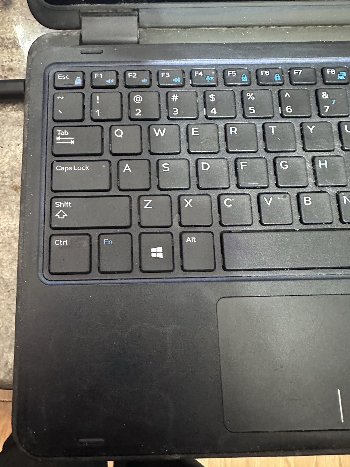 Dell Latitude 11 3190 2-in-1 read description And Charger