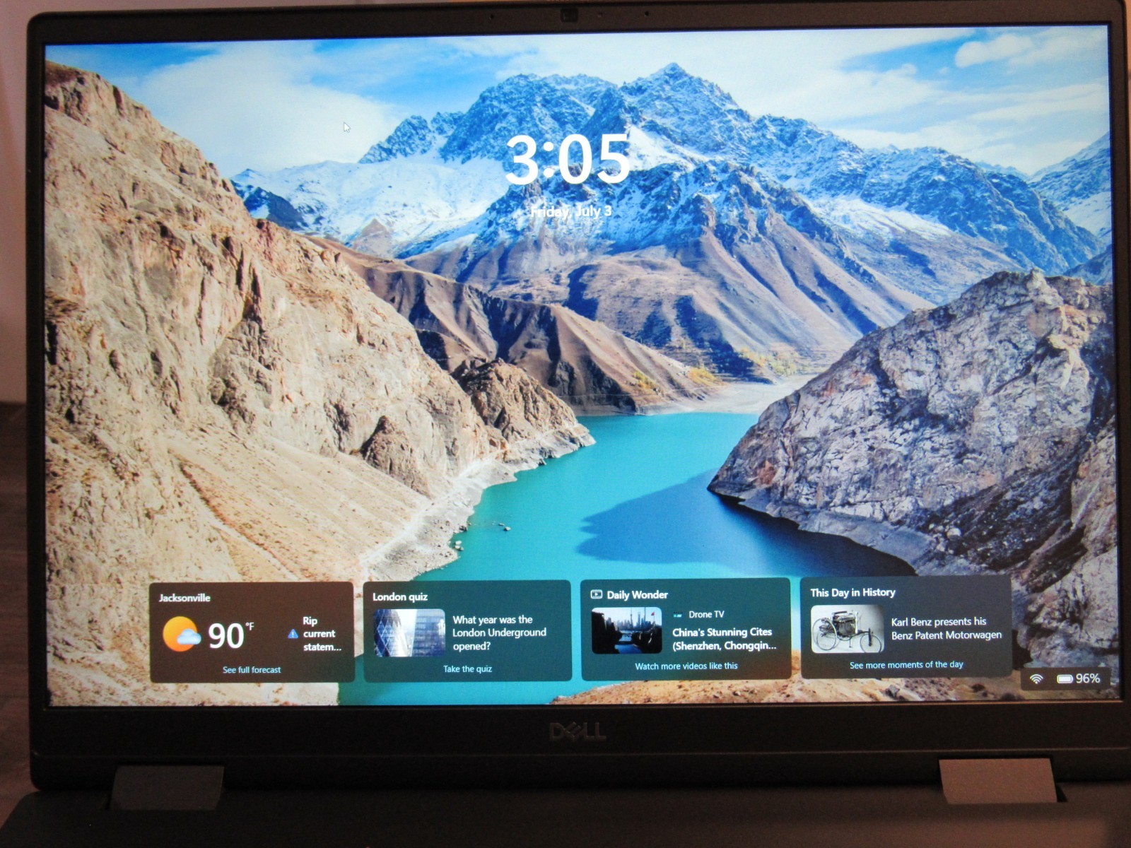 Dell Precision 7680 16″ FHD+ i9 13950HX 13th Gen 16GB CAMM 4TB SSD RTX 4000 Ada