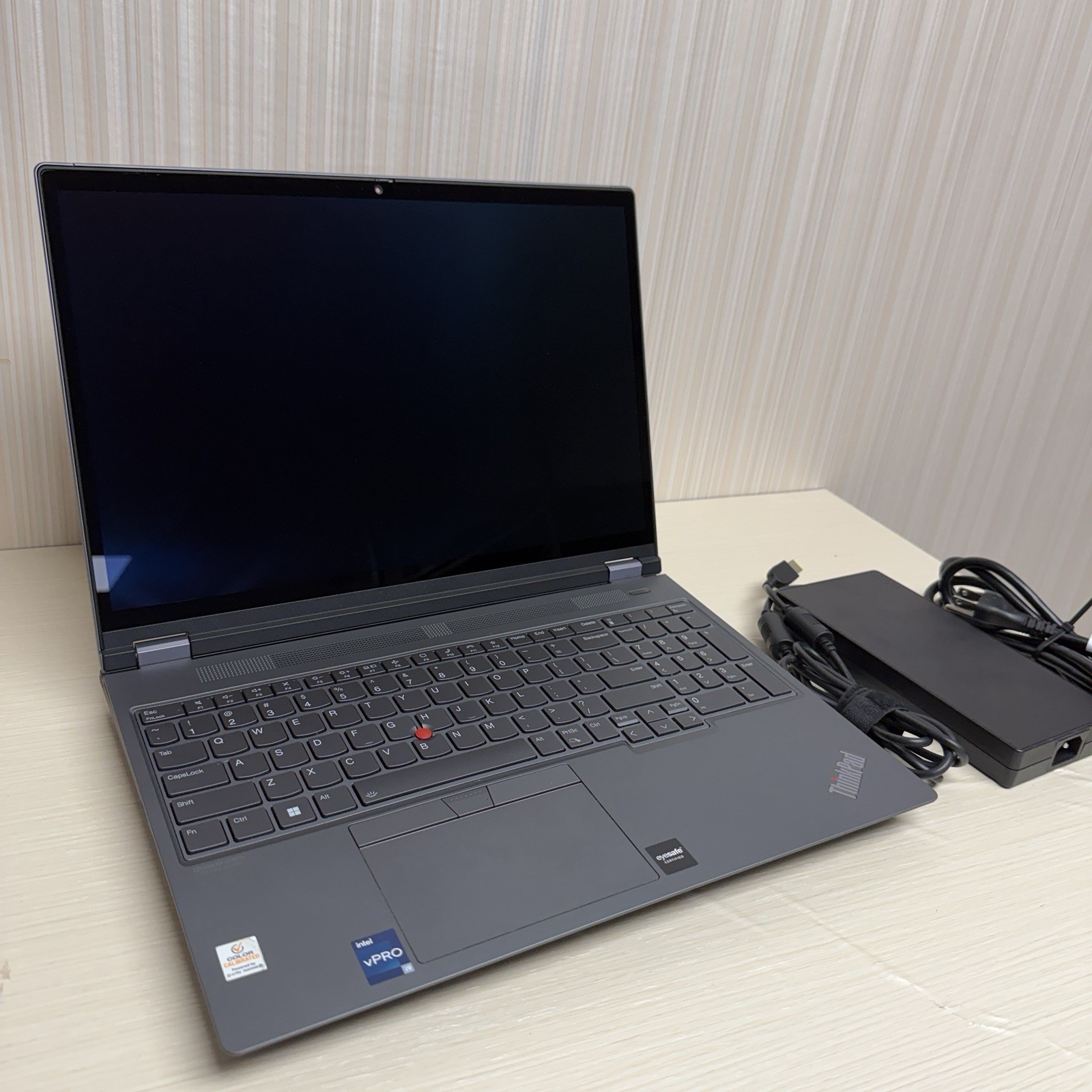 Lenovo ThinkPad P16 Gen 1 i9-12950HX 4TB SSD 128GB RAM RTX A5500 – Excellent