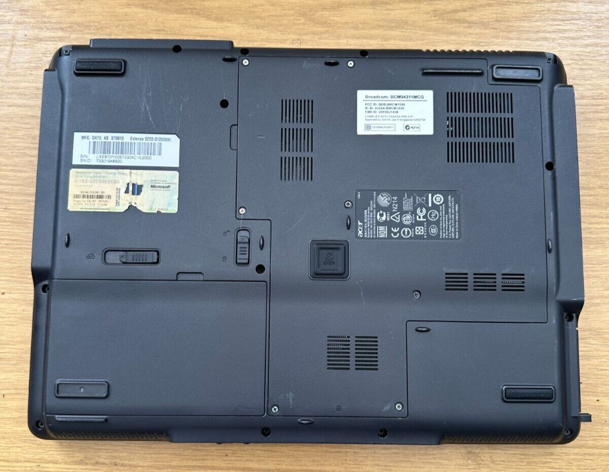 Acer Extensa 5220 @ 15.4 ” Intel Celeron 1.73GHz 80GB HDD 2GB RAM Laptop