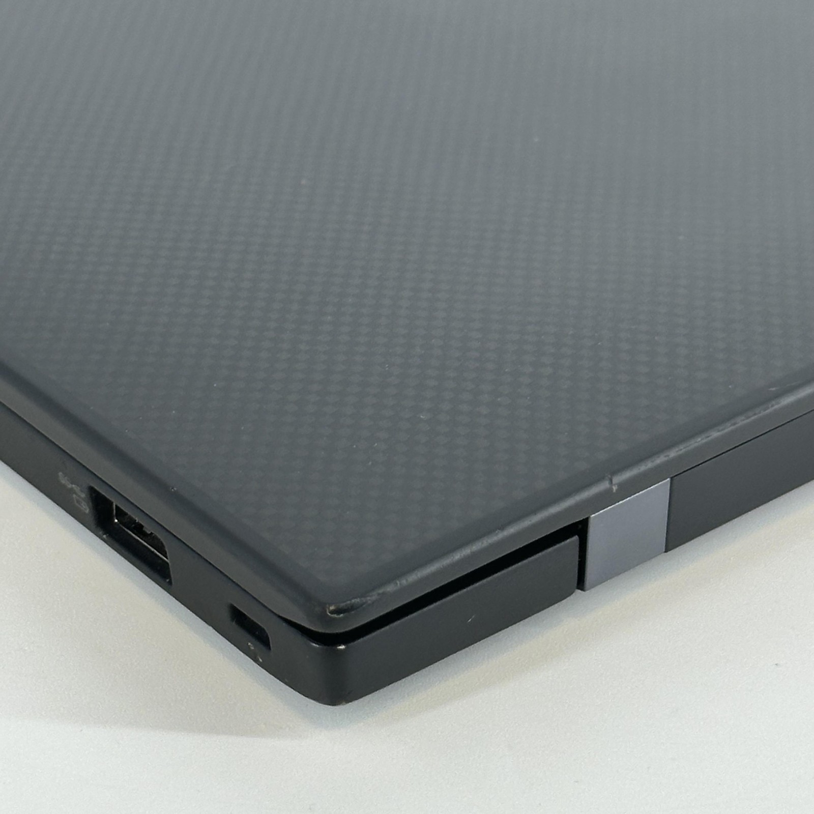 Lenovo ThinkPad X1 Carbon Gen 9 14 UHD+ i7-1185G7 3.00GHz 16GB 512GB SSD Good