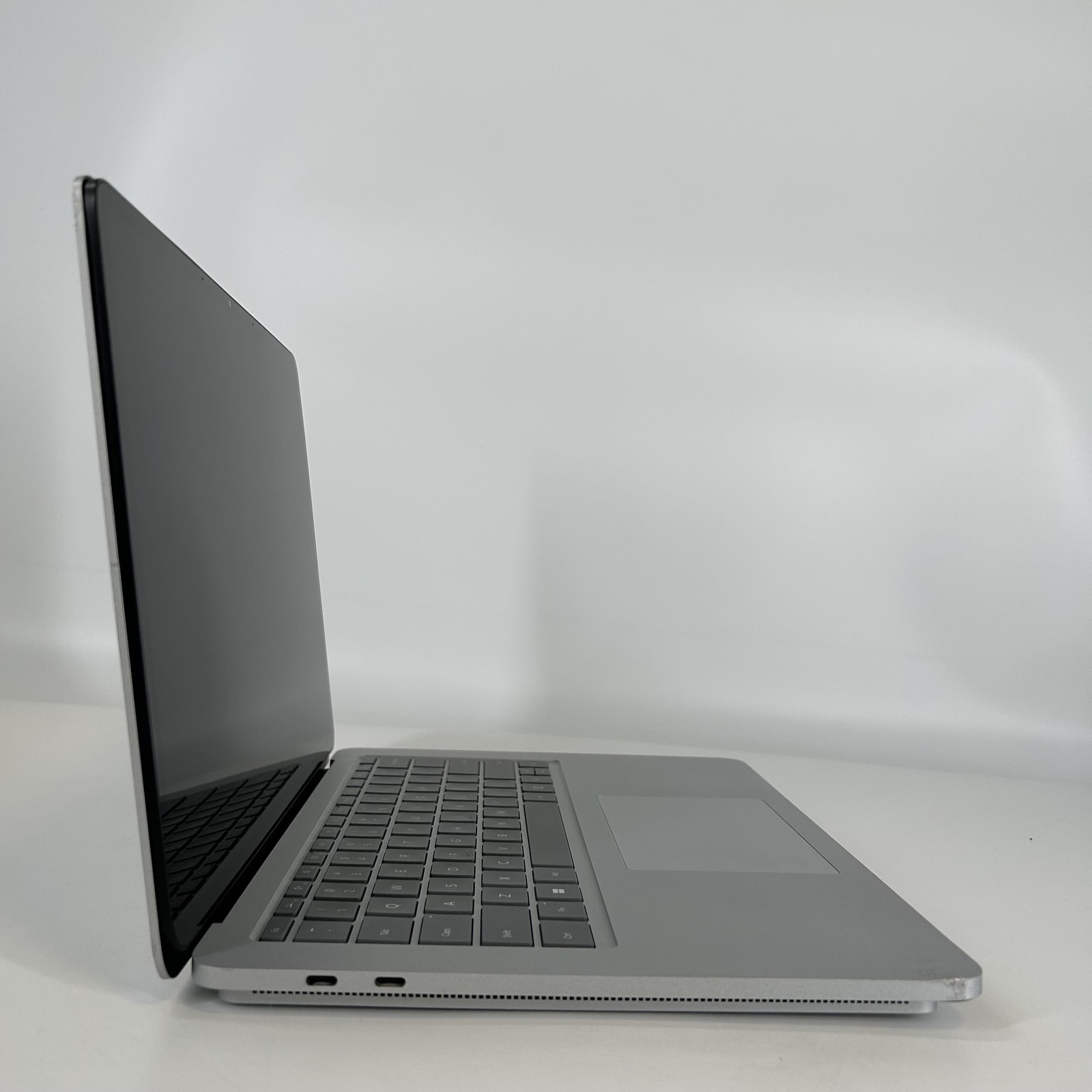 Microsoft Surface Laptop Studio 14 2K TOUCH i7-11370H 32GB 1TB SSD RTX 3050 Ti